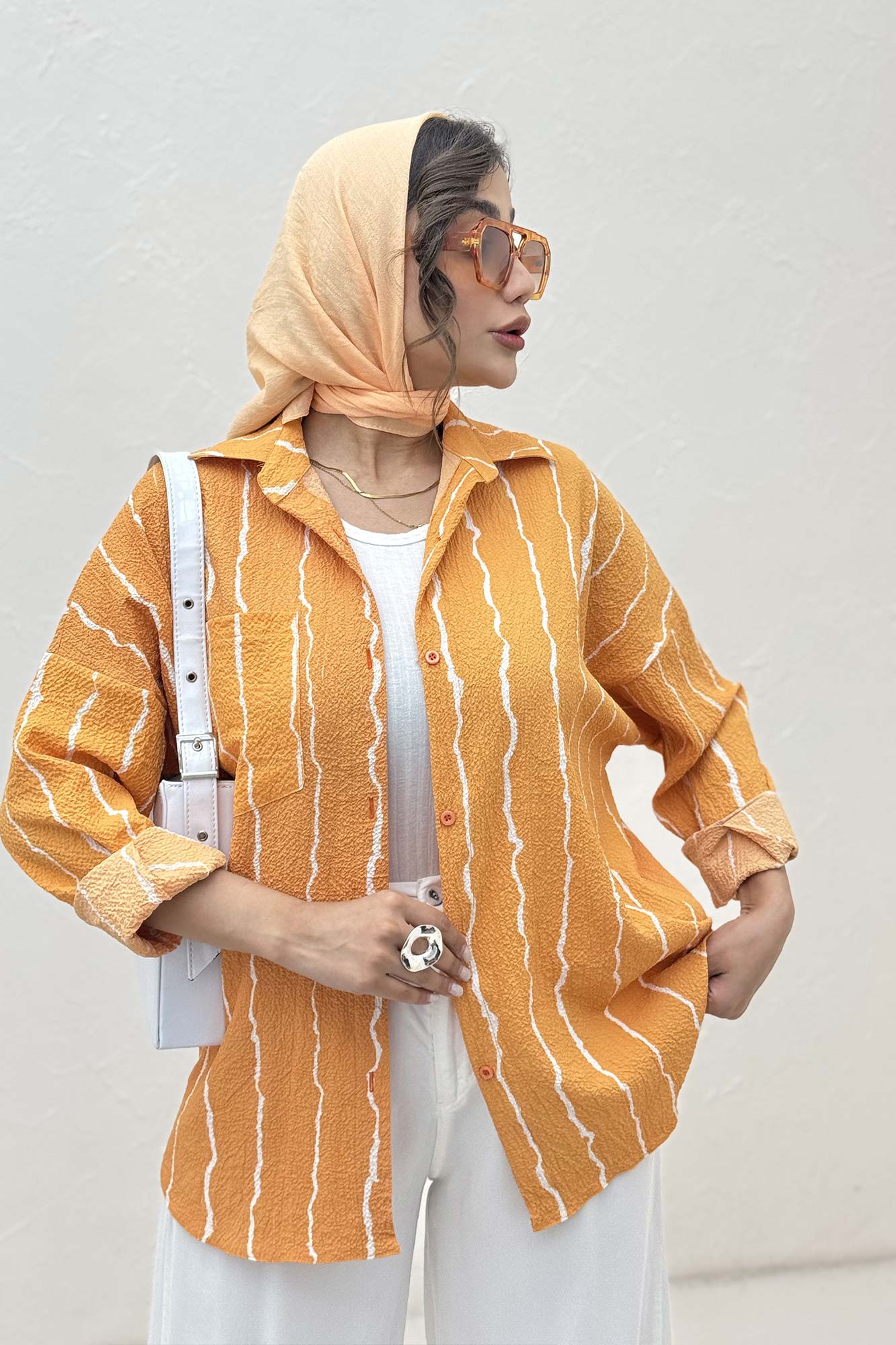 شومیز مانتویی کریشه راه راه پشت پنسی