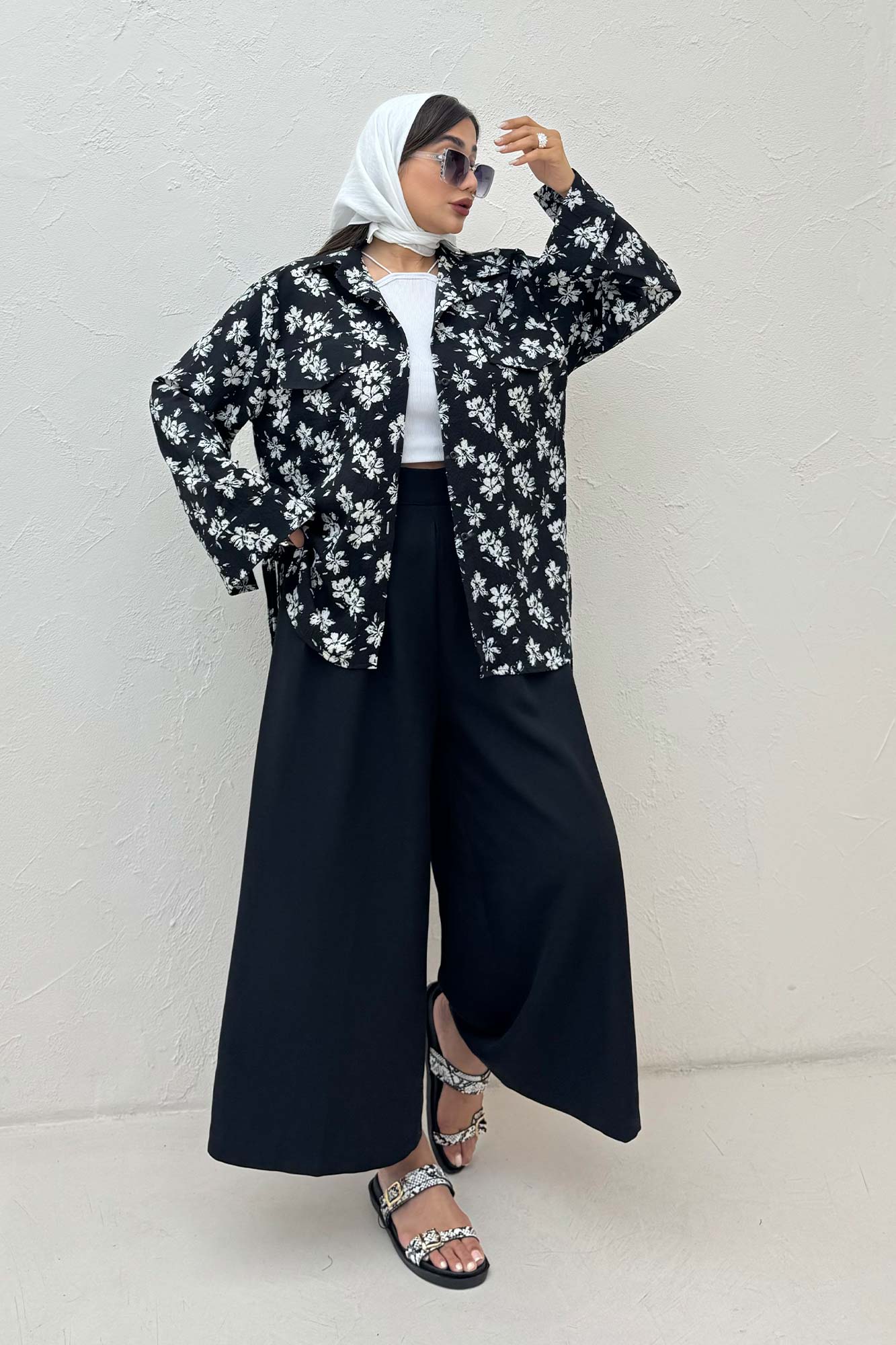 مانتو دو جیب پاکتی ونوس گلدار بغل بند