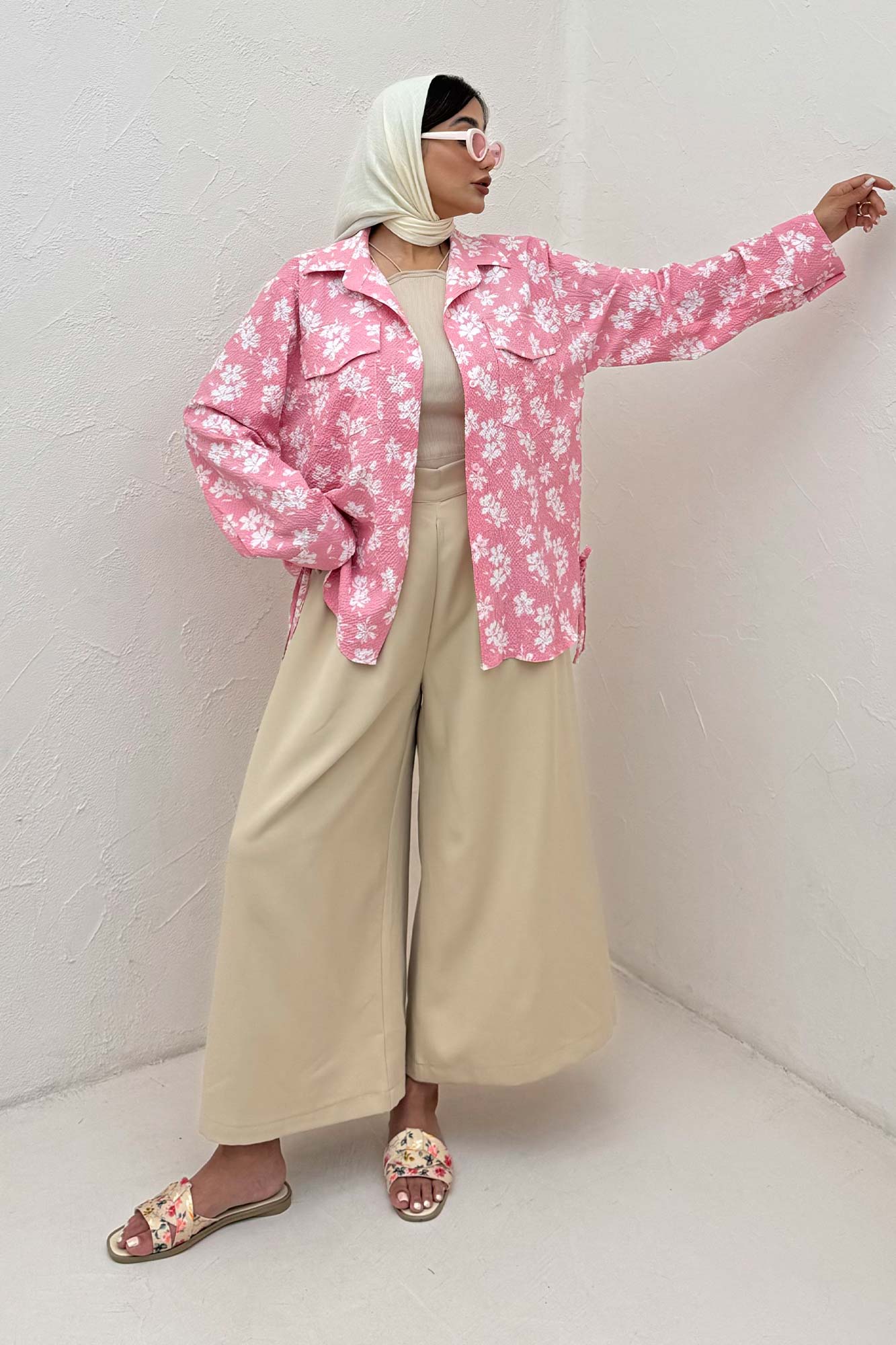 مانتو دو جیب پاکتی ونوس گلدار بغل بند