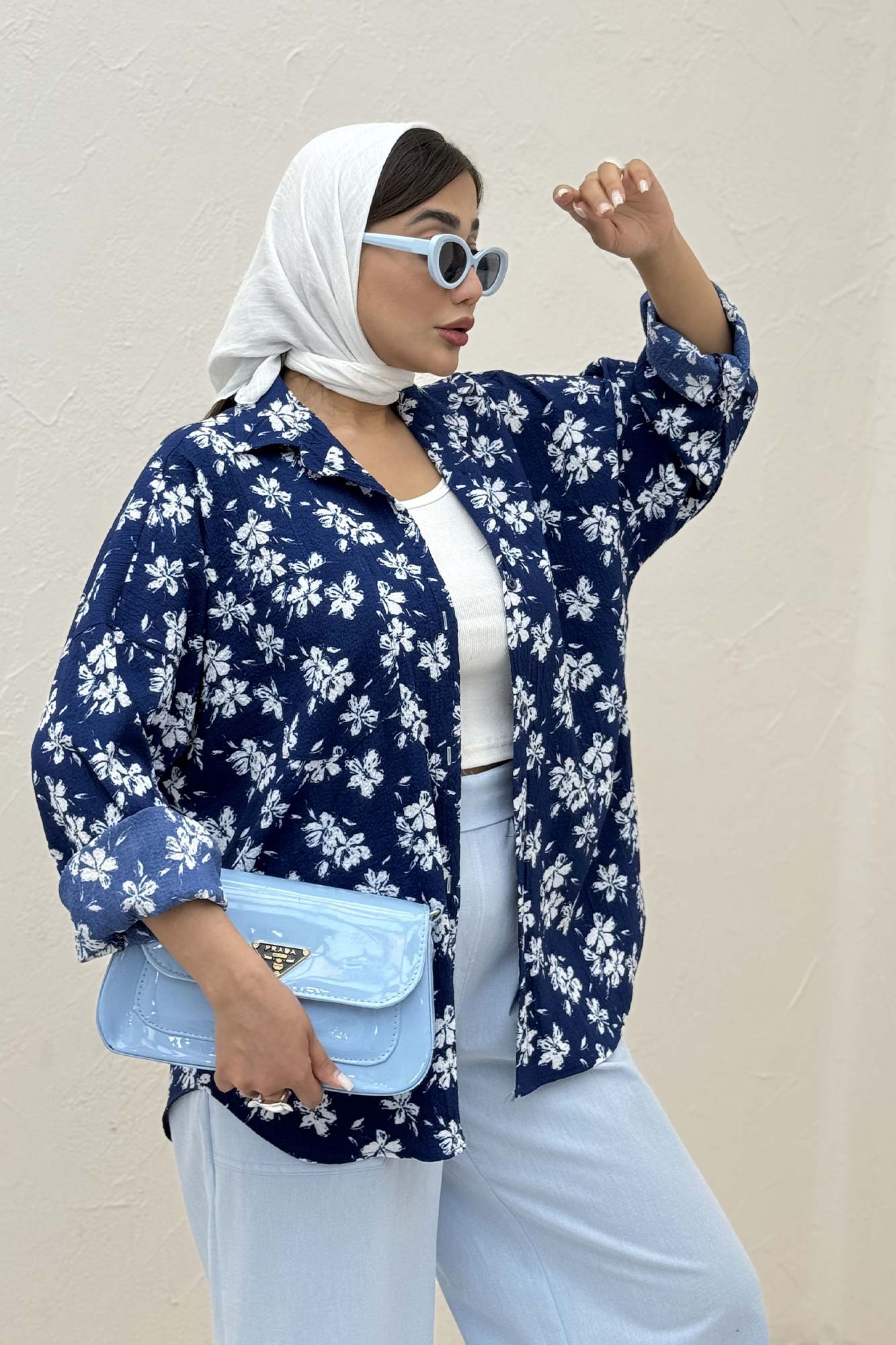 شومیز ونوس گلدار پشت پیله 