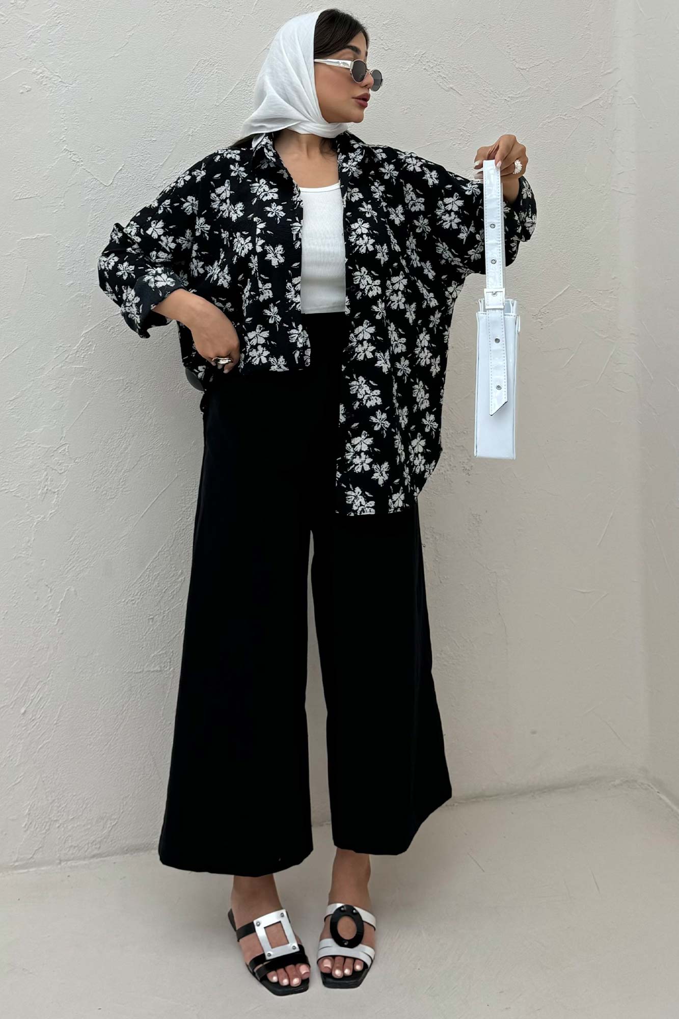 شومیز ونوس گلدار پشت پیله 