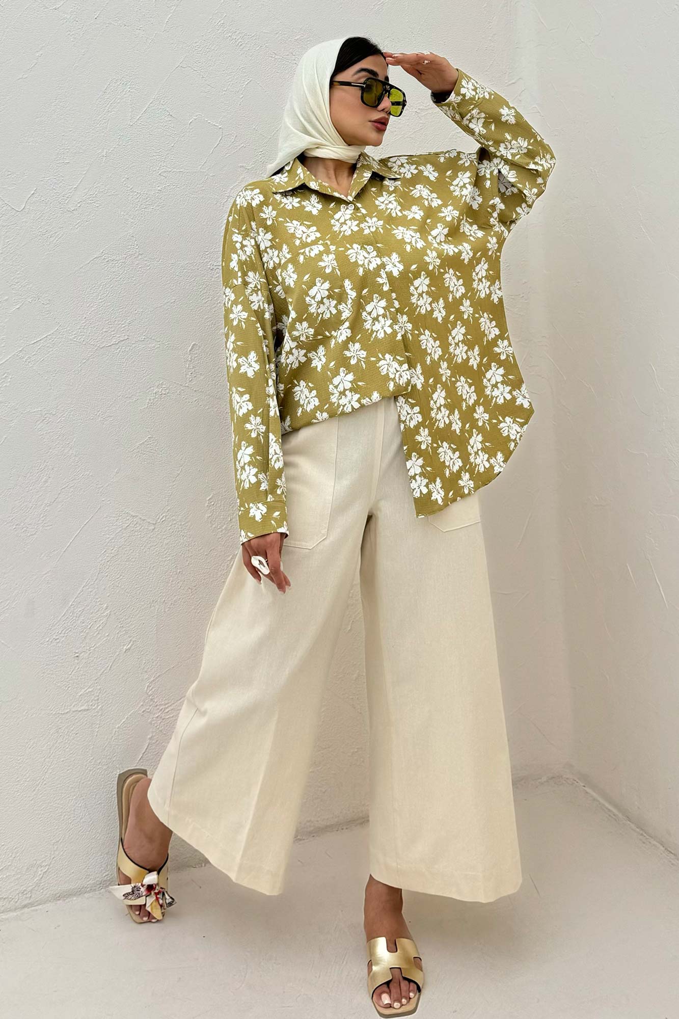 شومیز ونوس گلدار پشت پیله 