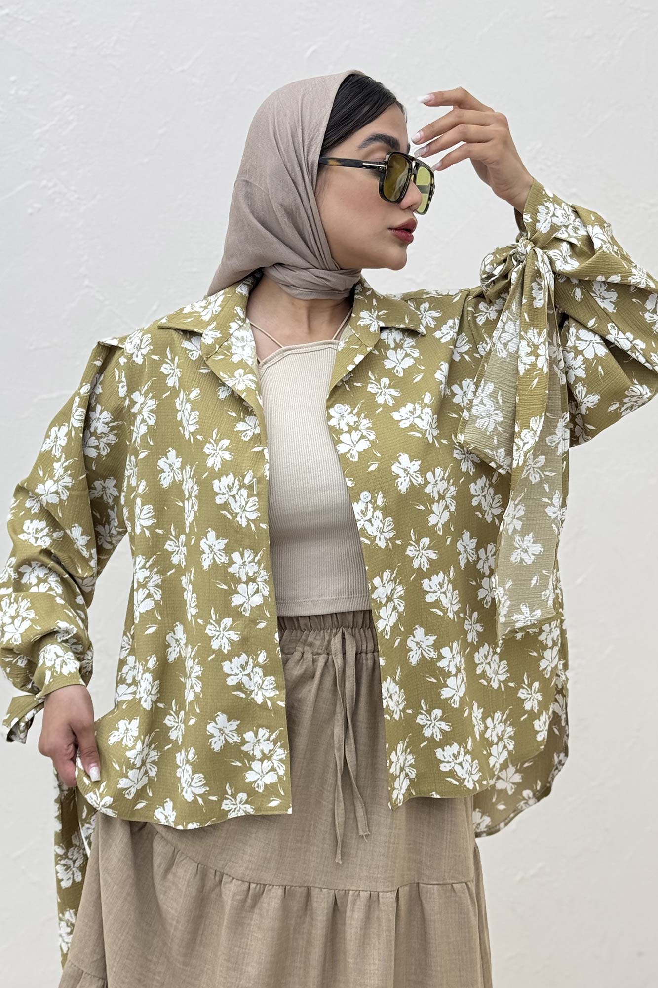 شومیز مانتویی ونوس گلدار مچ پیچ 