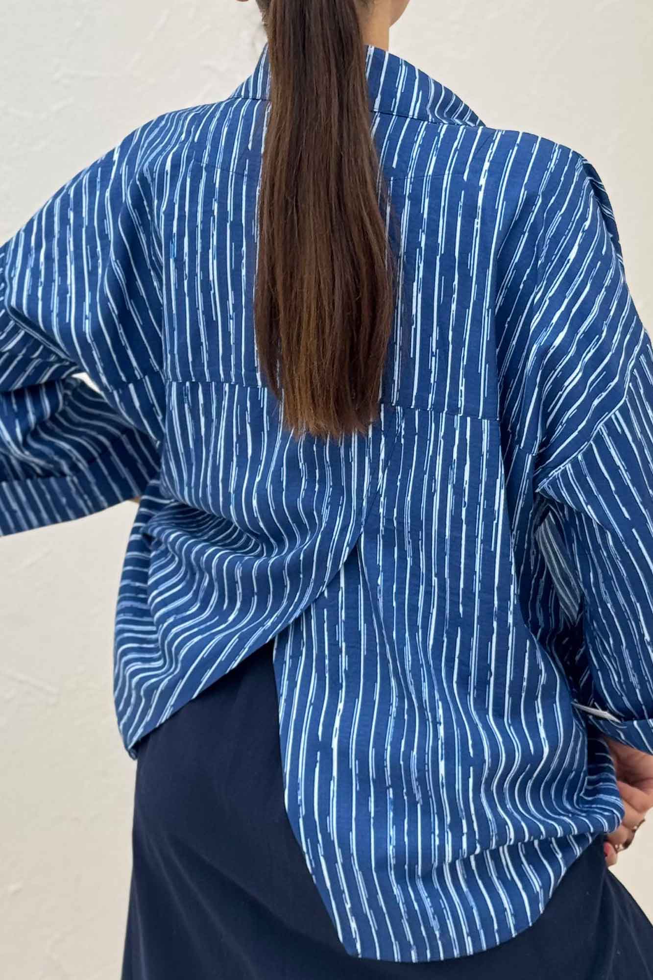 مانتو دو بند راه راه زارا پشت ریلی