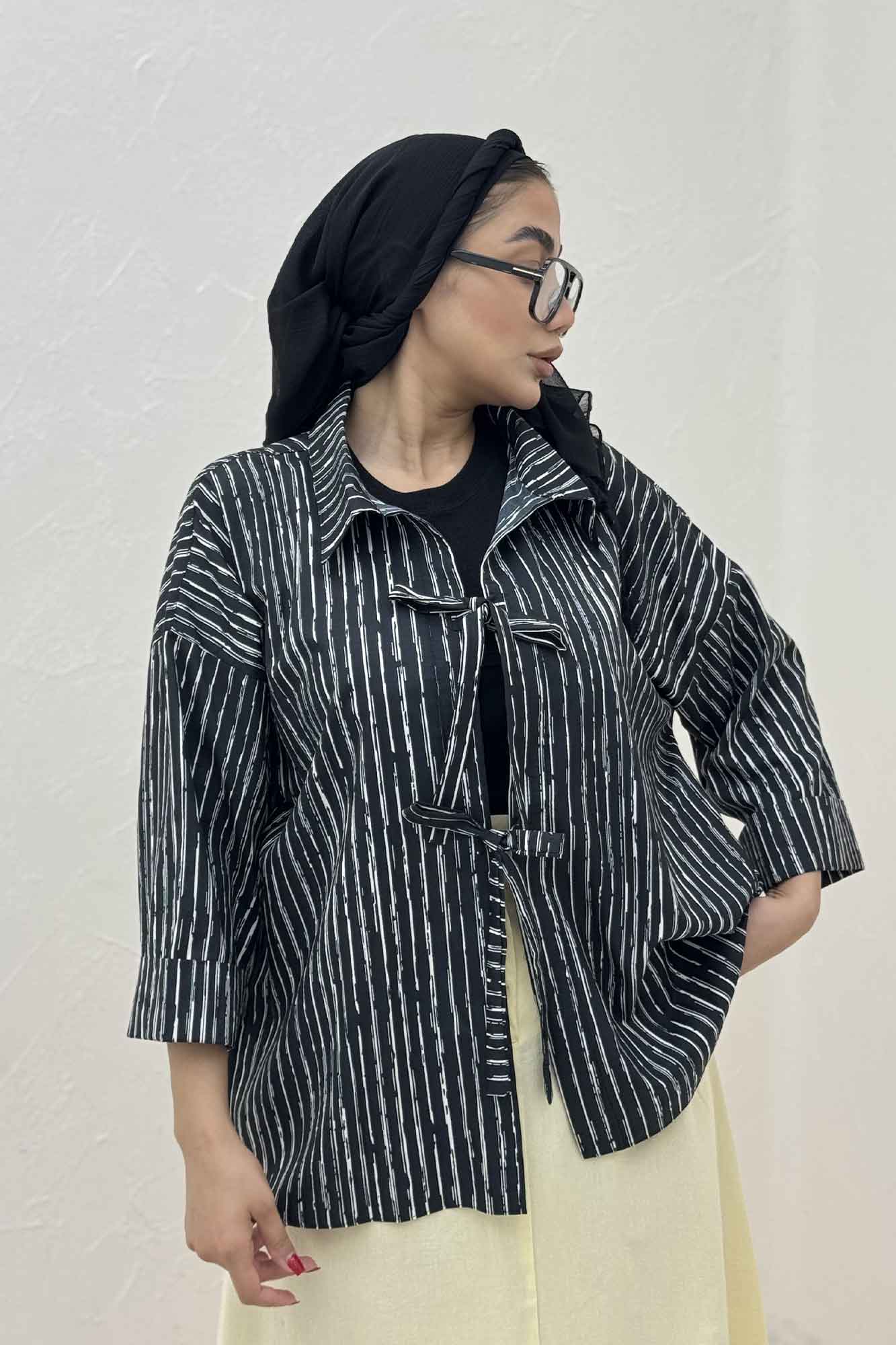 مانتو دو بند راه راه زارا پشت ریلی