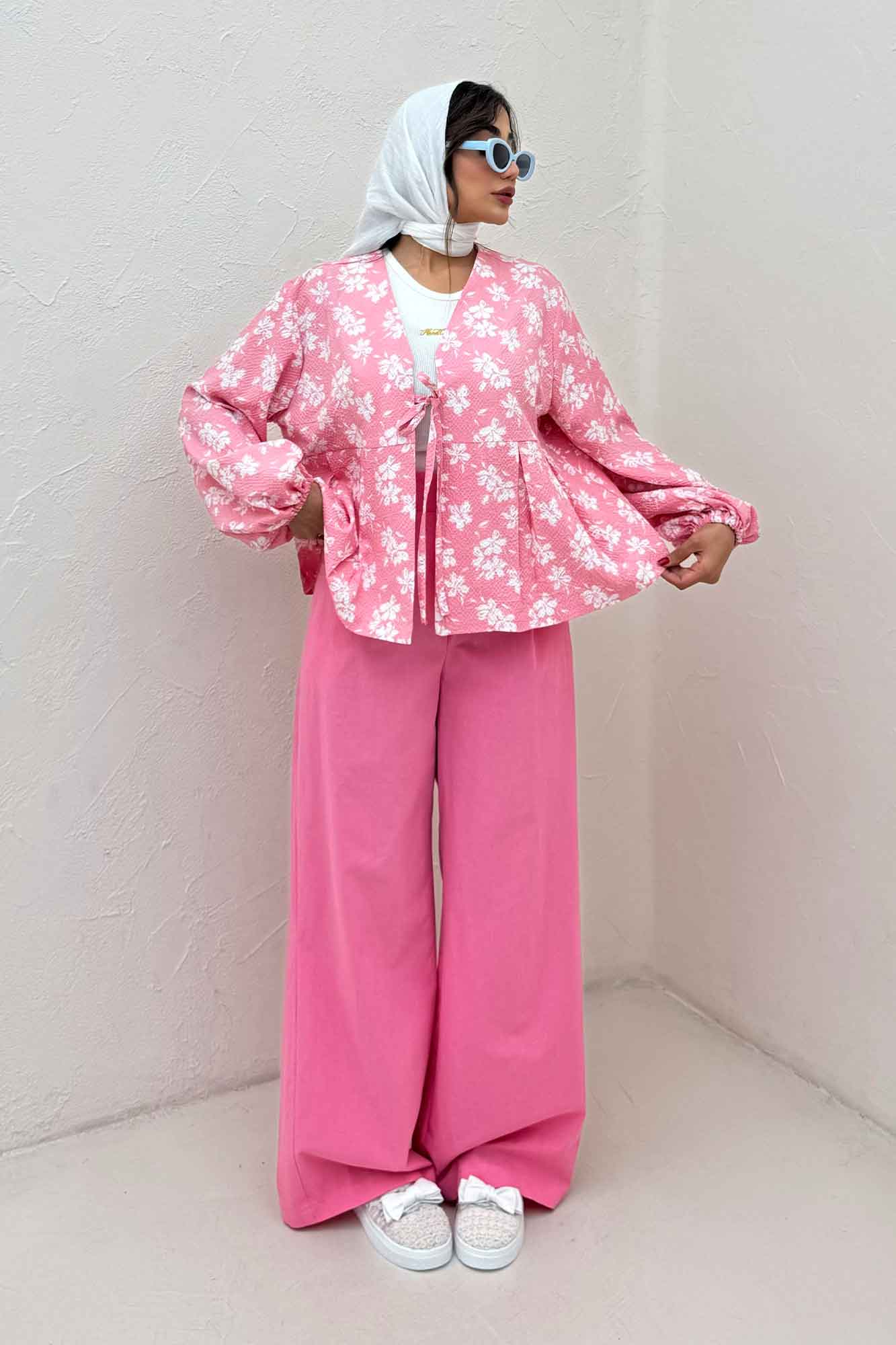 مانتو ونوس گلدار جلو پیله تک بند