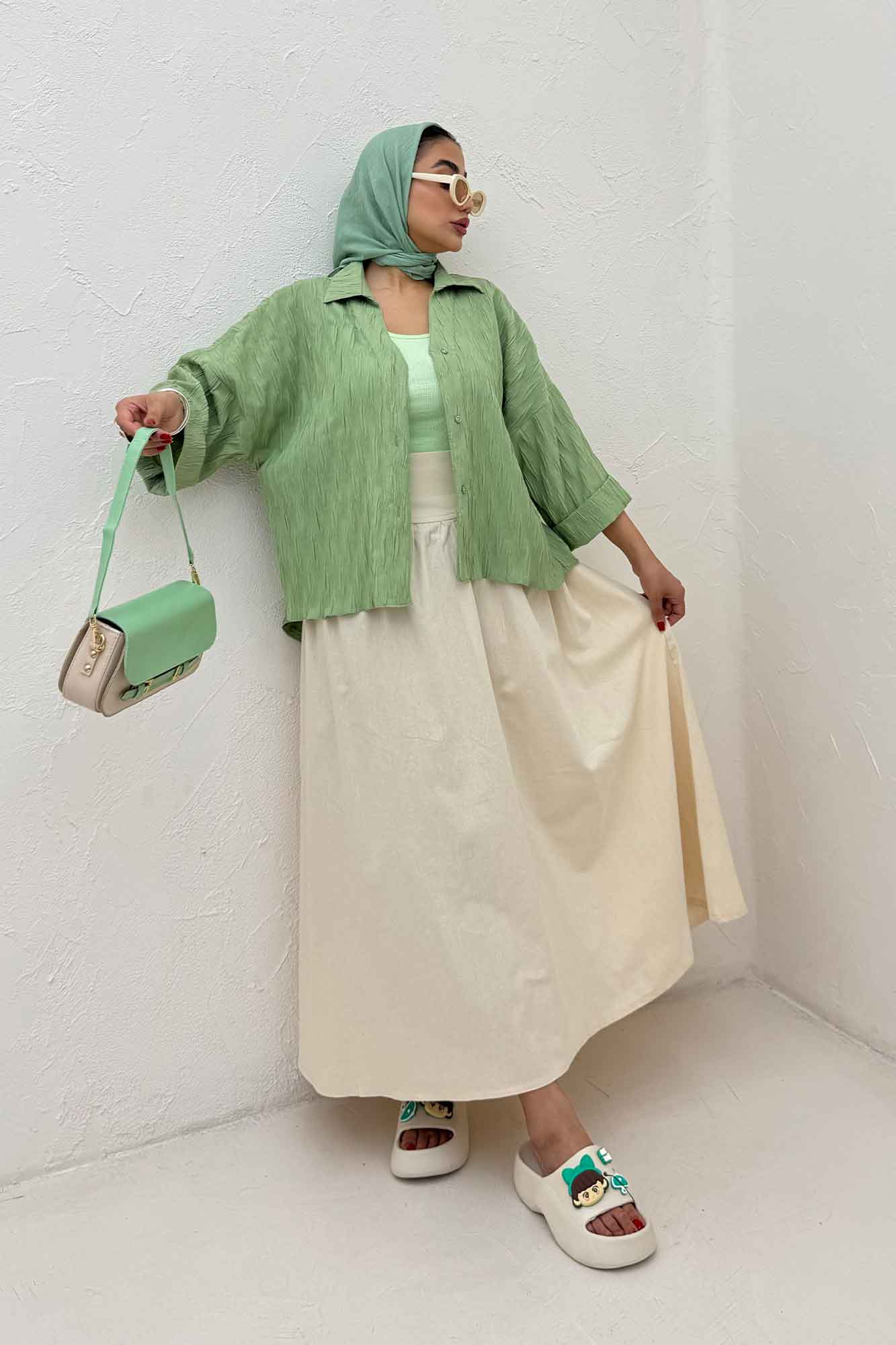 شومیز حلزونی پشت بلند مچ پاکتی