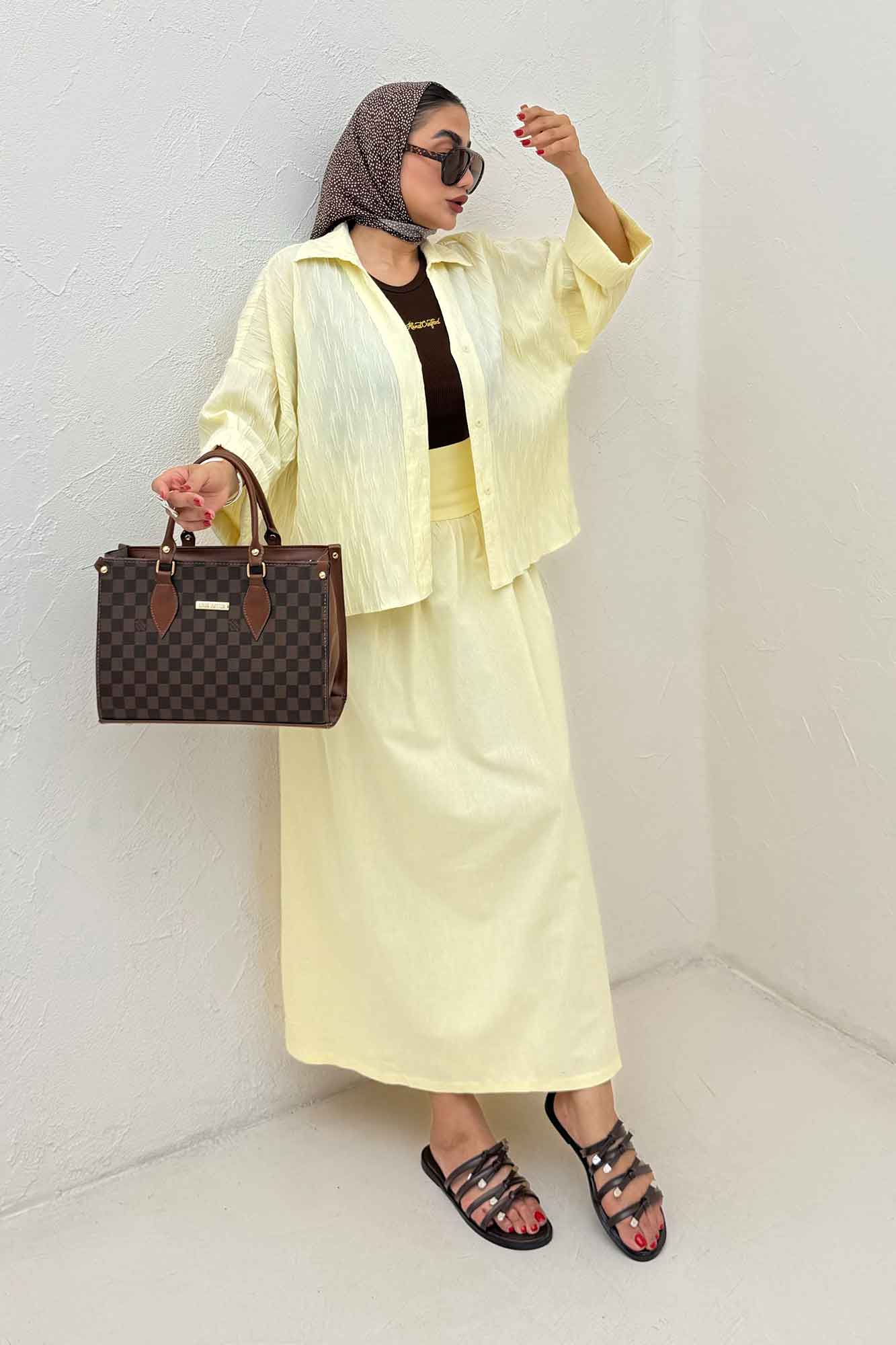 شومیز حلزونی پشت بلند مچ پاکتی