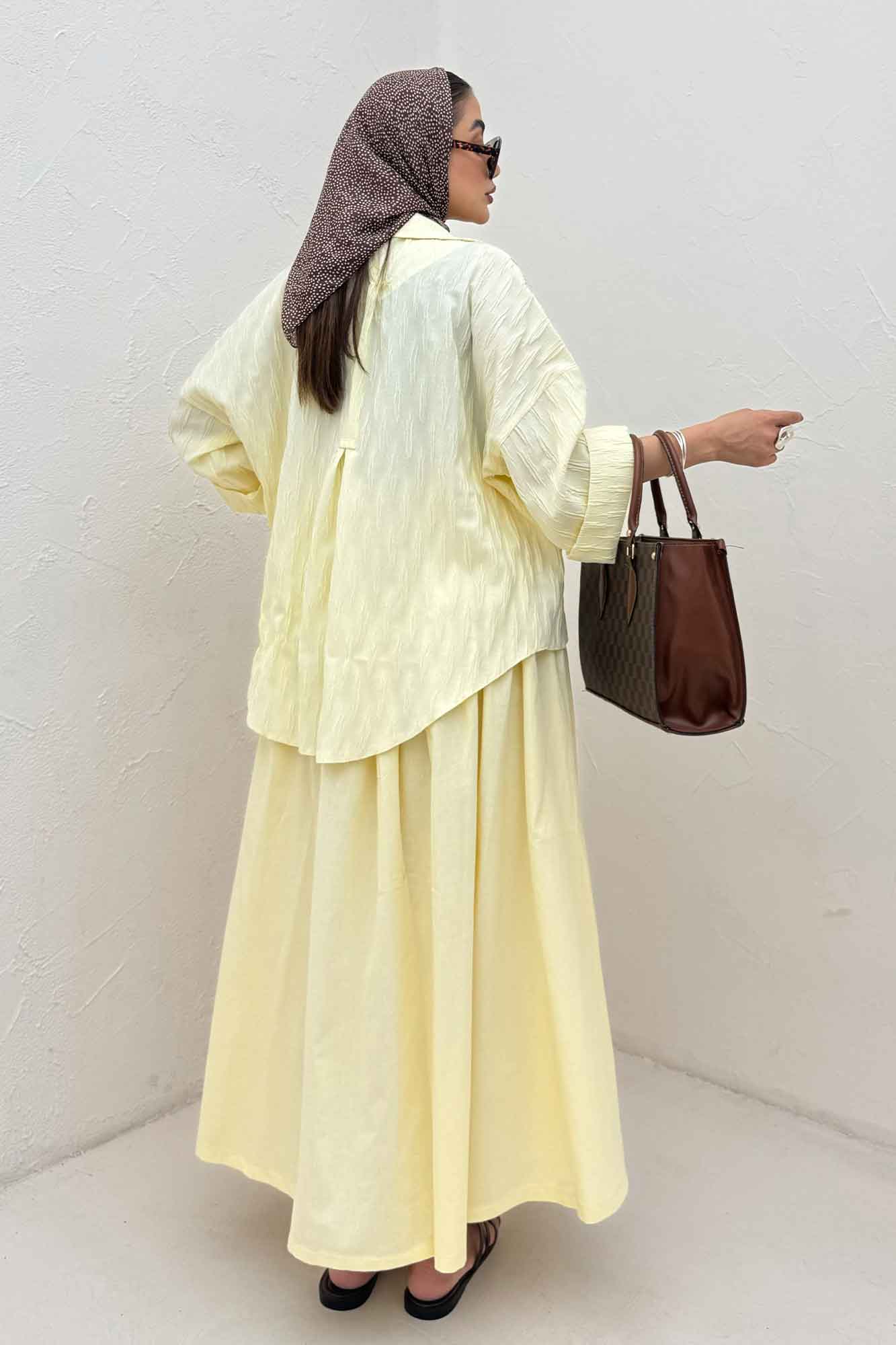 شومیز حلزونی پشت بلند مچ پاکتی