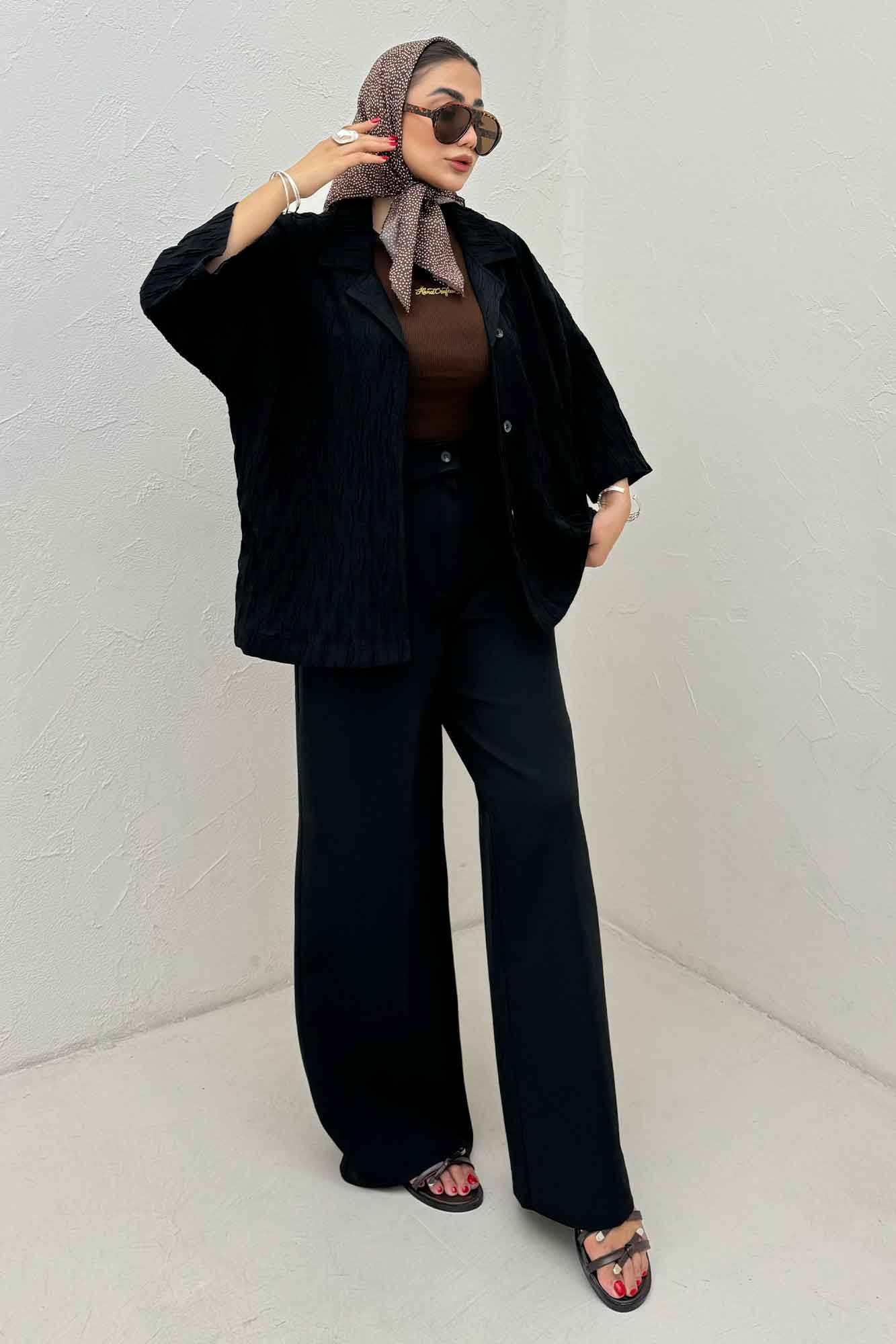 مانتو حلزونی یقه شکاری آستین سه رب