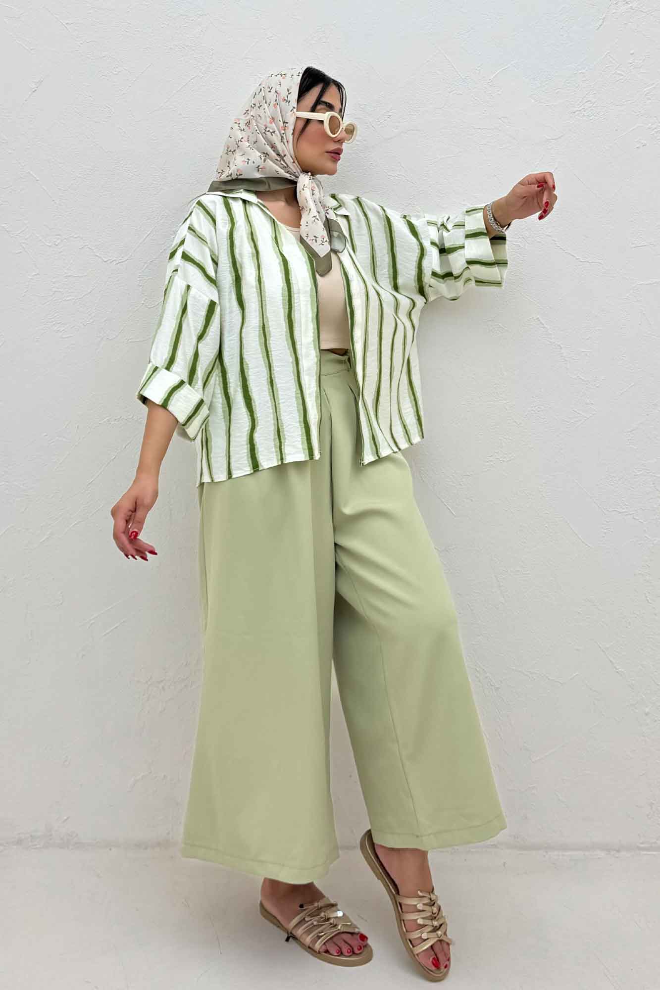 شومیز مانتویی پری آستین پاکتی