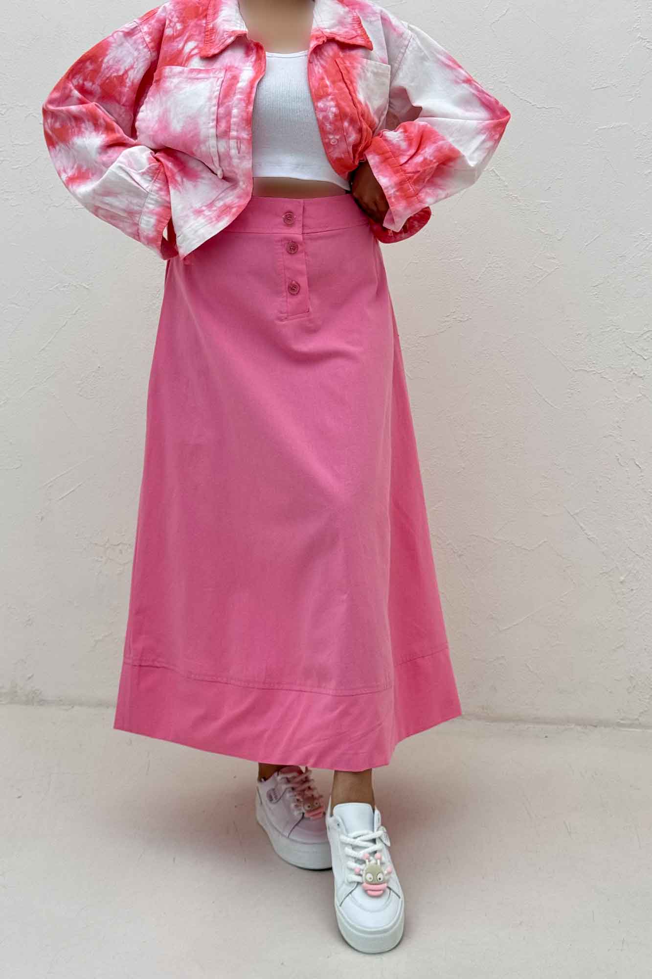 دامن بلند لینن سه دکمه لب دوز