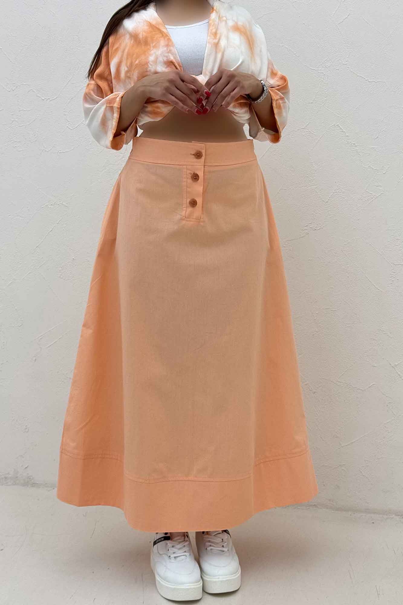 دامن بلند لینن سه دکمه لب دوز
