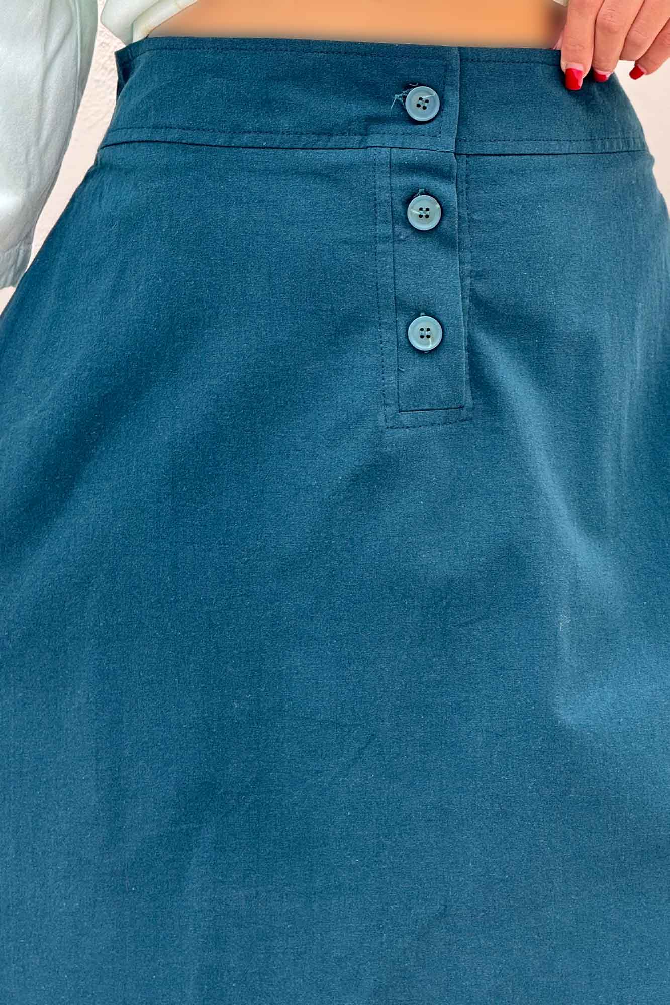 دامن بلند لینن سه دکمه لب دوز