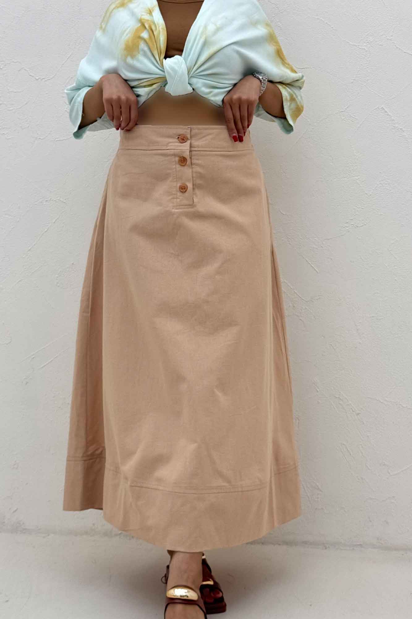 دامن بلند لینن سه دکمه لب دوز