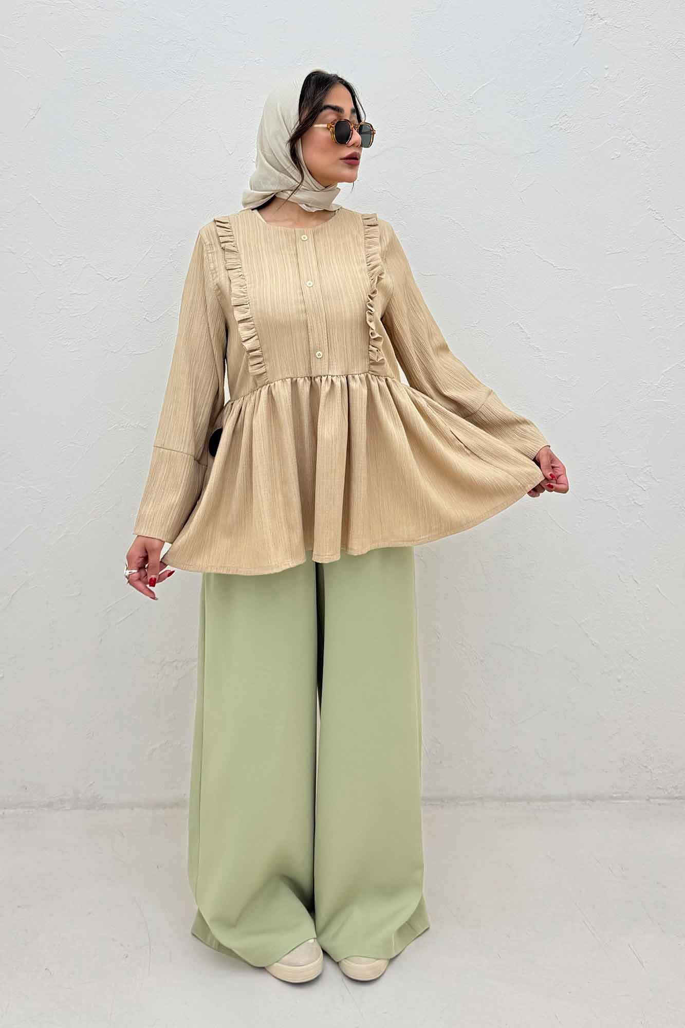 شومیز کریشه سه دکمه چین دار لوپن