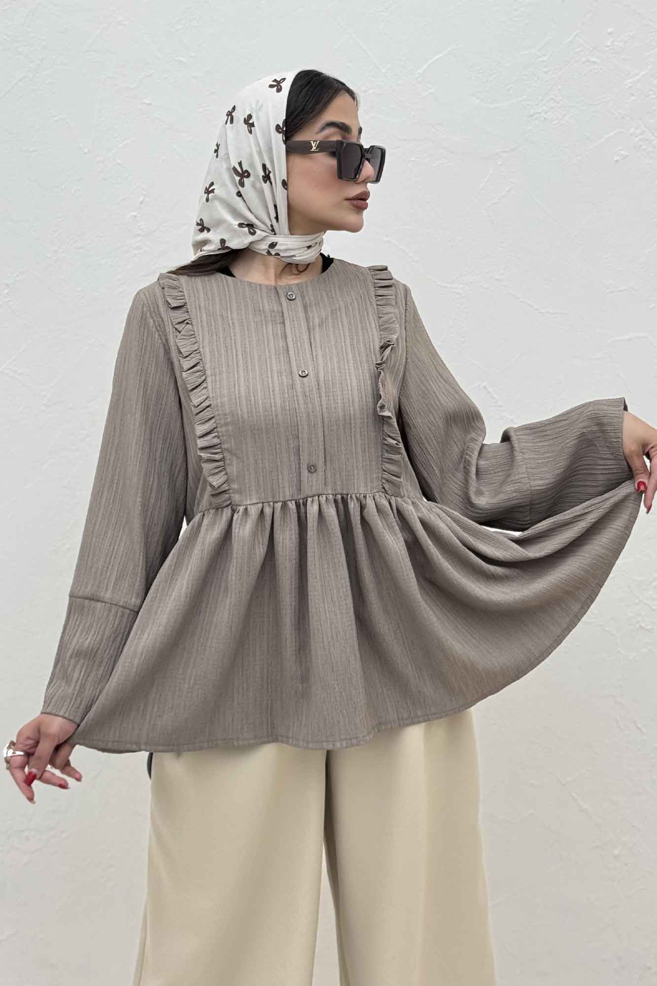 شومیز کریشه سه دکمه چین دار لوپن