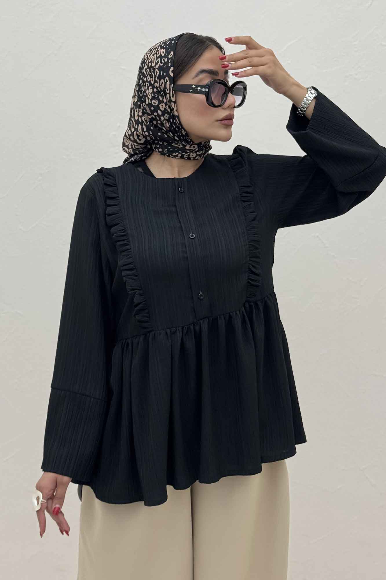 شومیز کریشه سه دکمه چین دار لوپن