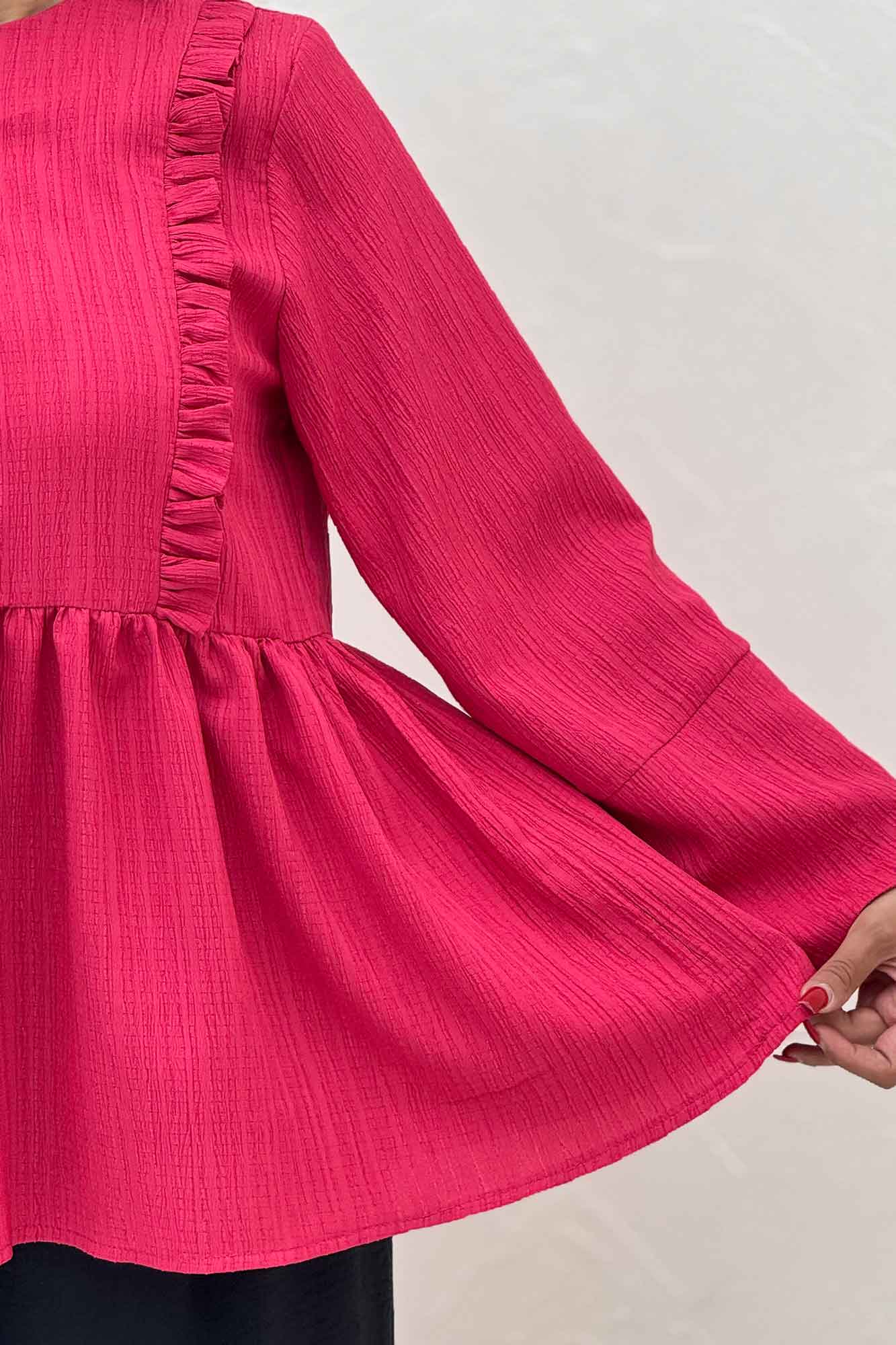 شومیز کریشه سه دکمه چین دار لوپن