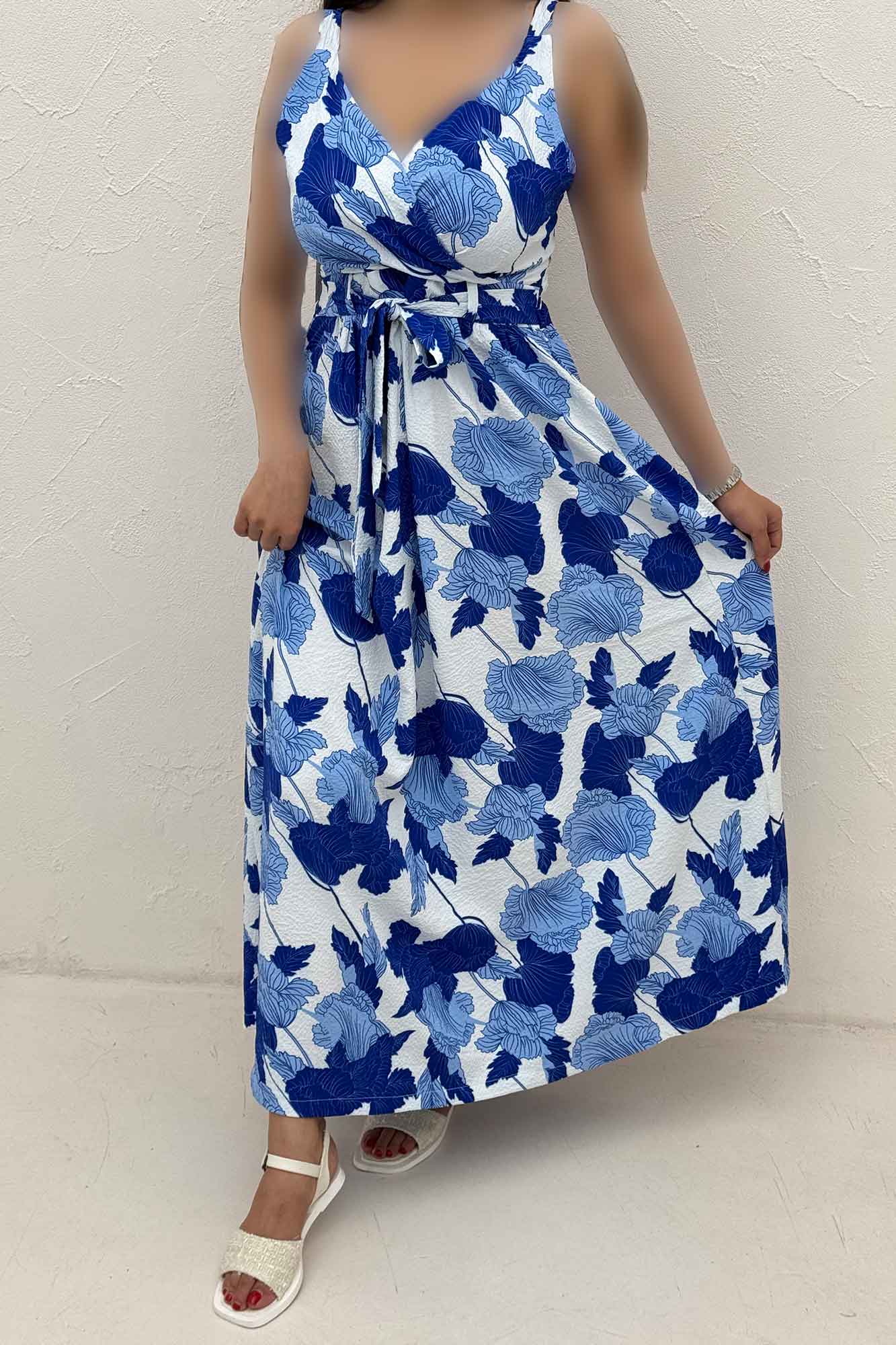 ساحلی بندی پشت کش ونوس برگینه