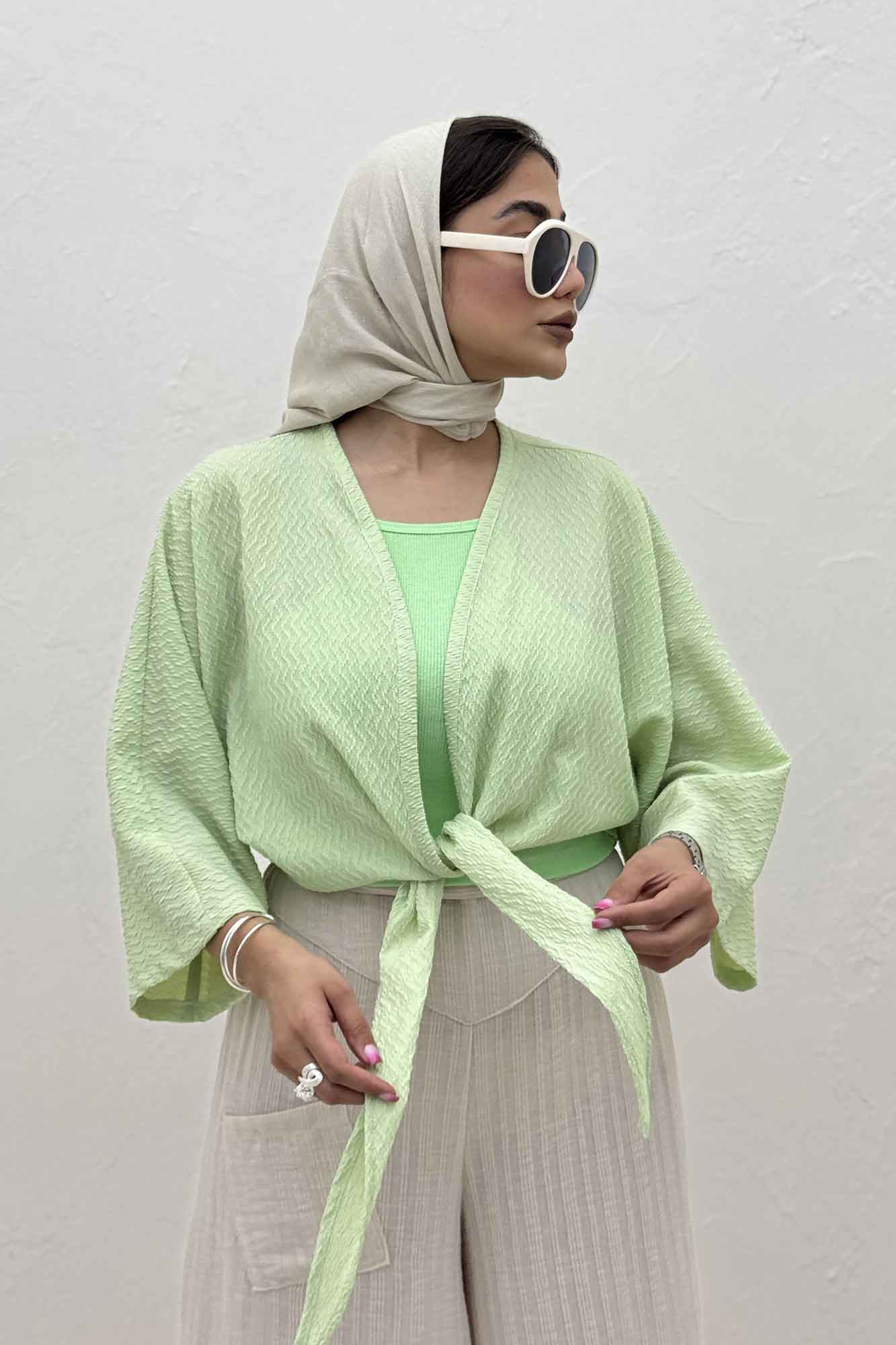 بلوز نیم تنه پایین گره پفکی 