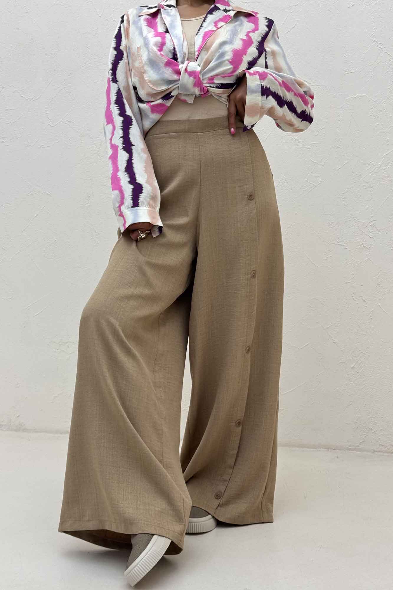 شلوار شانتون کجراه کنار دکمه