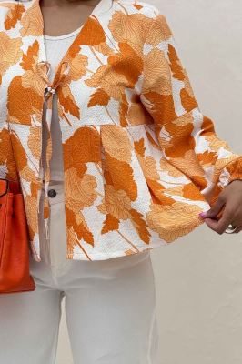 مانتو ونوس برگینه جلو پیله تک بند