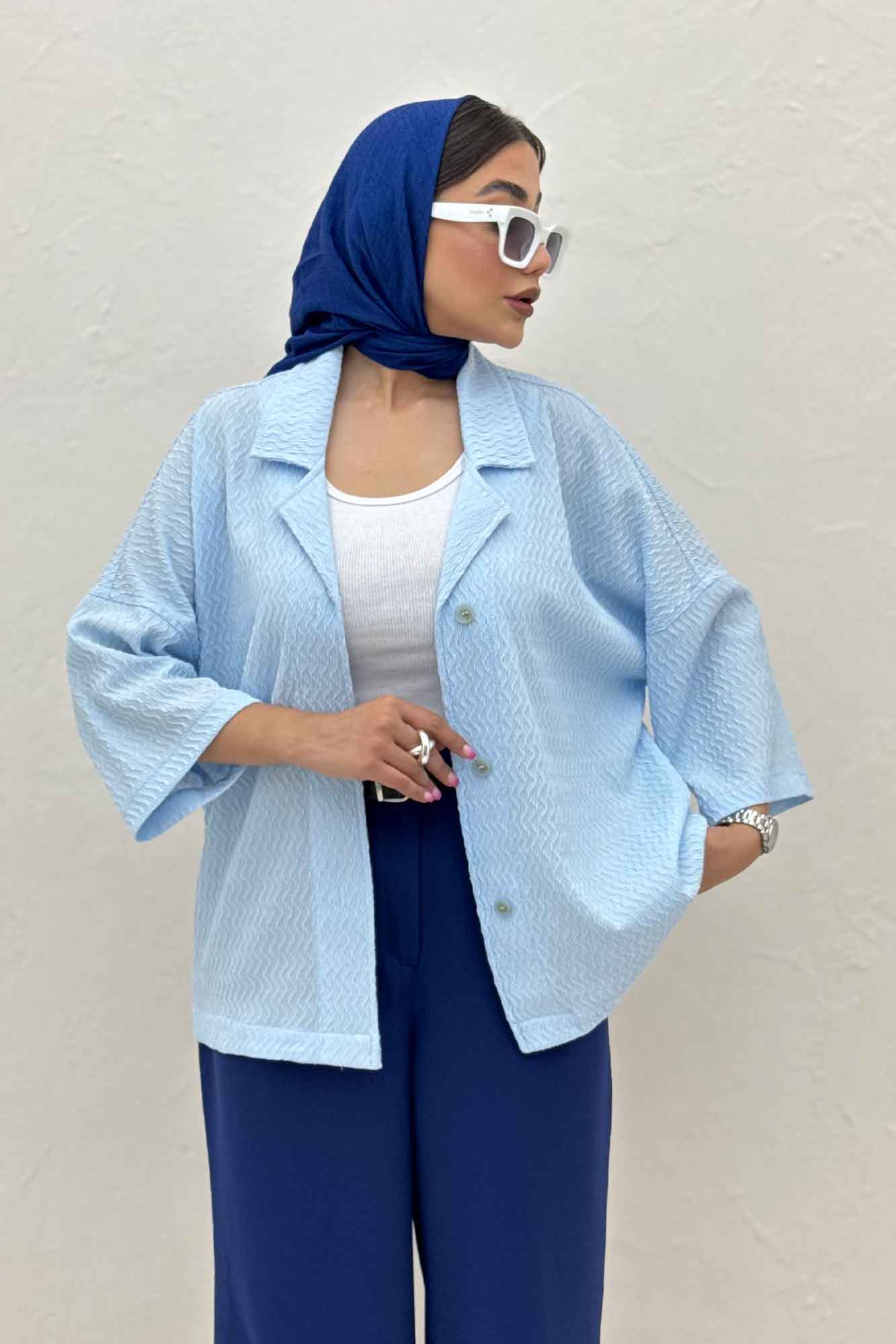 مانتو یقه شکاری آستین سه رب فالین