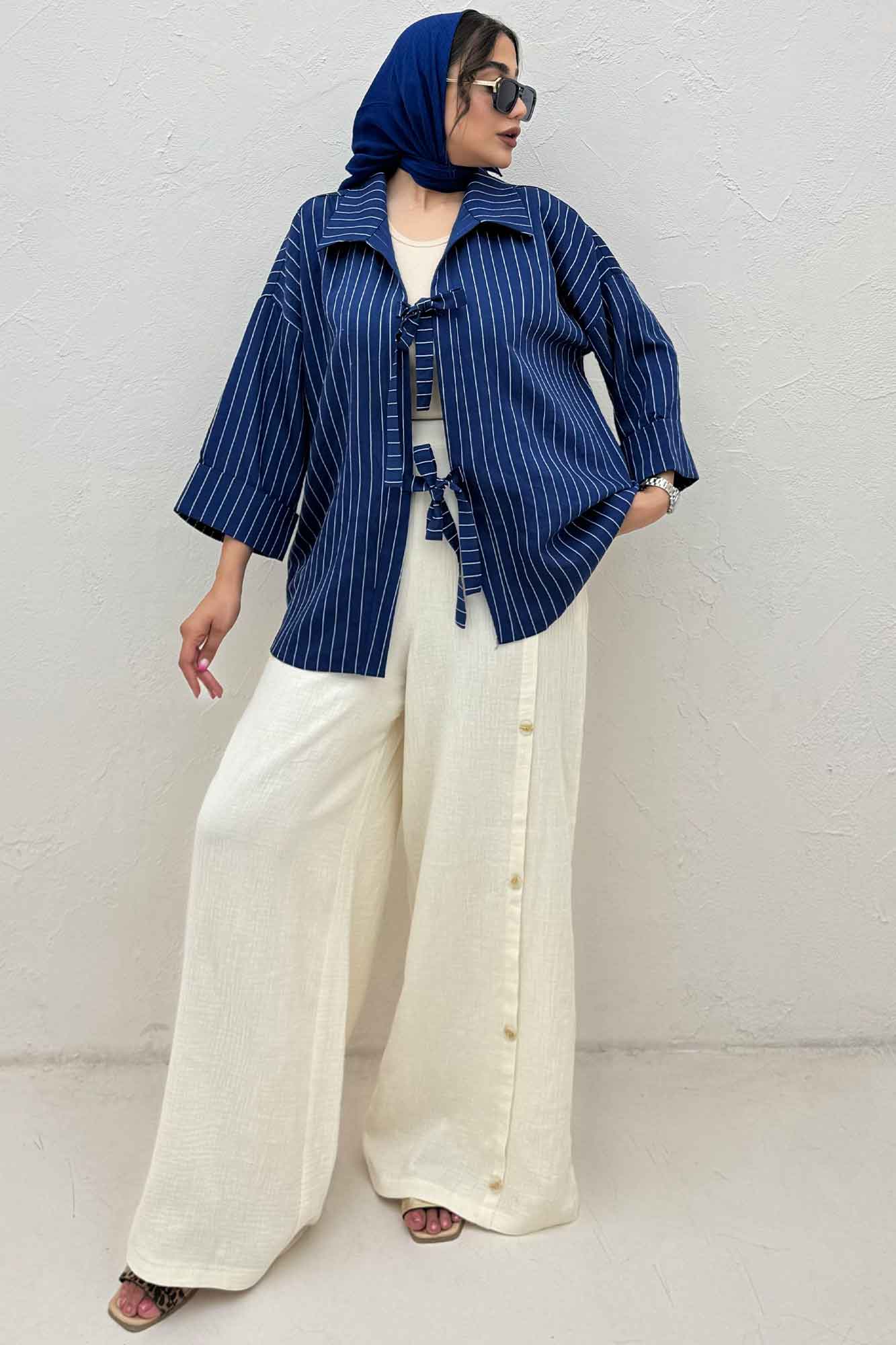 مانتو پشت ریلی دو بند پری راه راه