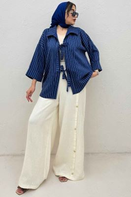 مانتو پشت ریلی دو بند پری راه راه