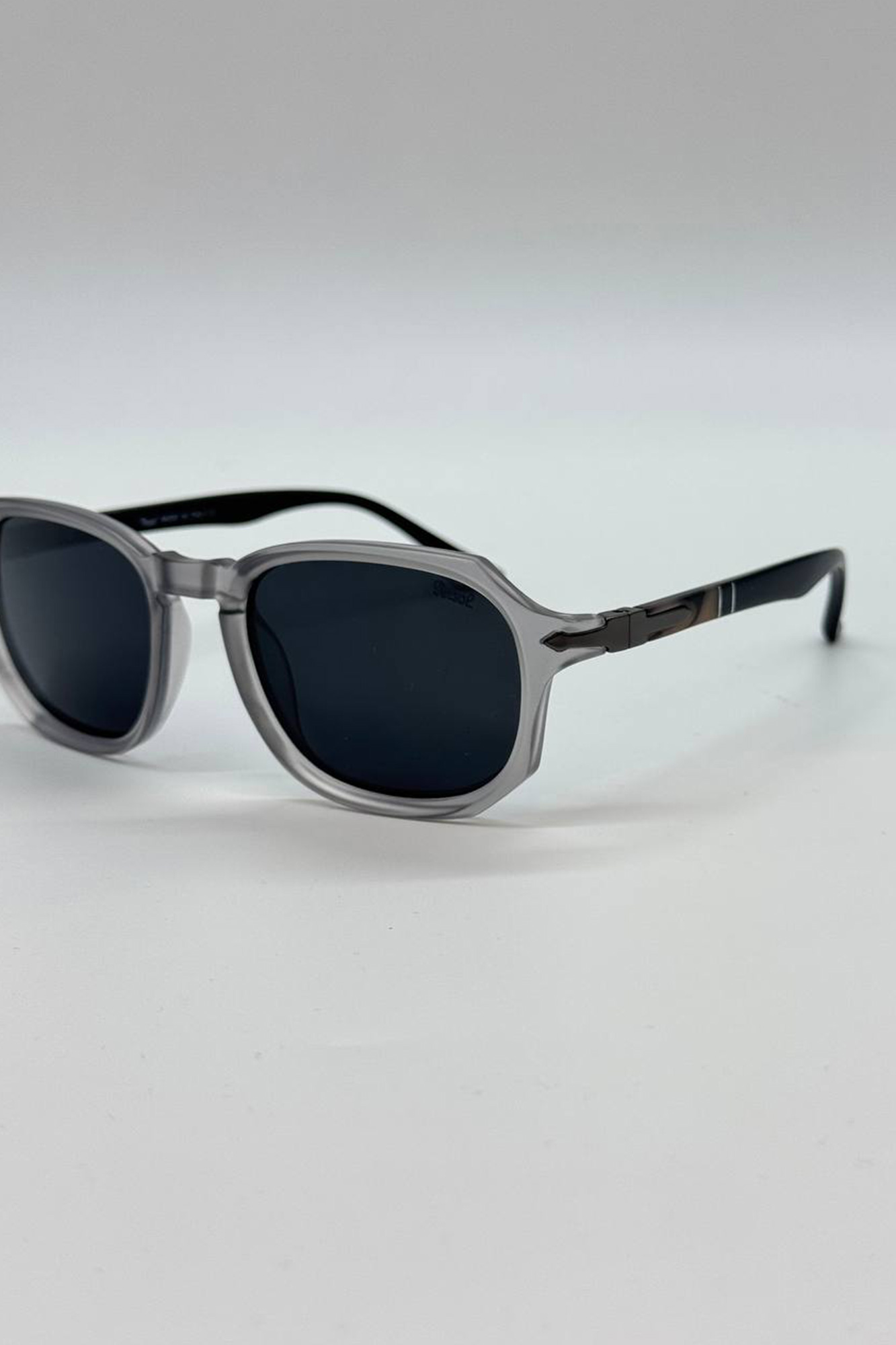 عینک زنانه کد 912