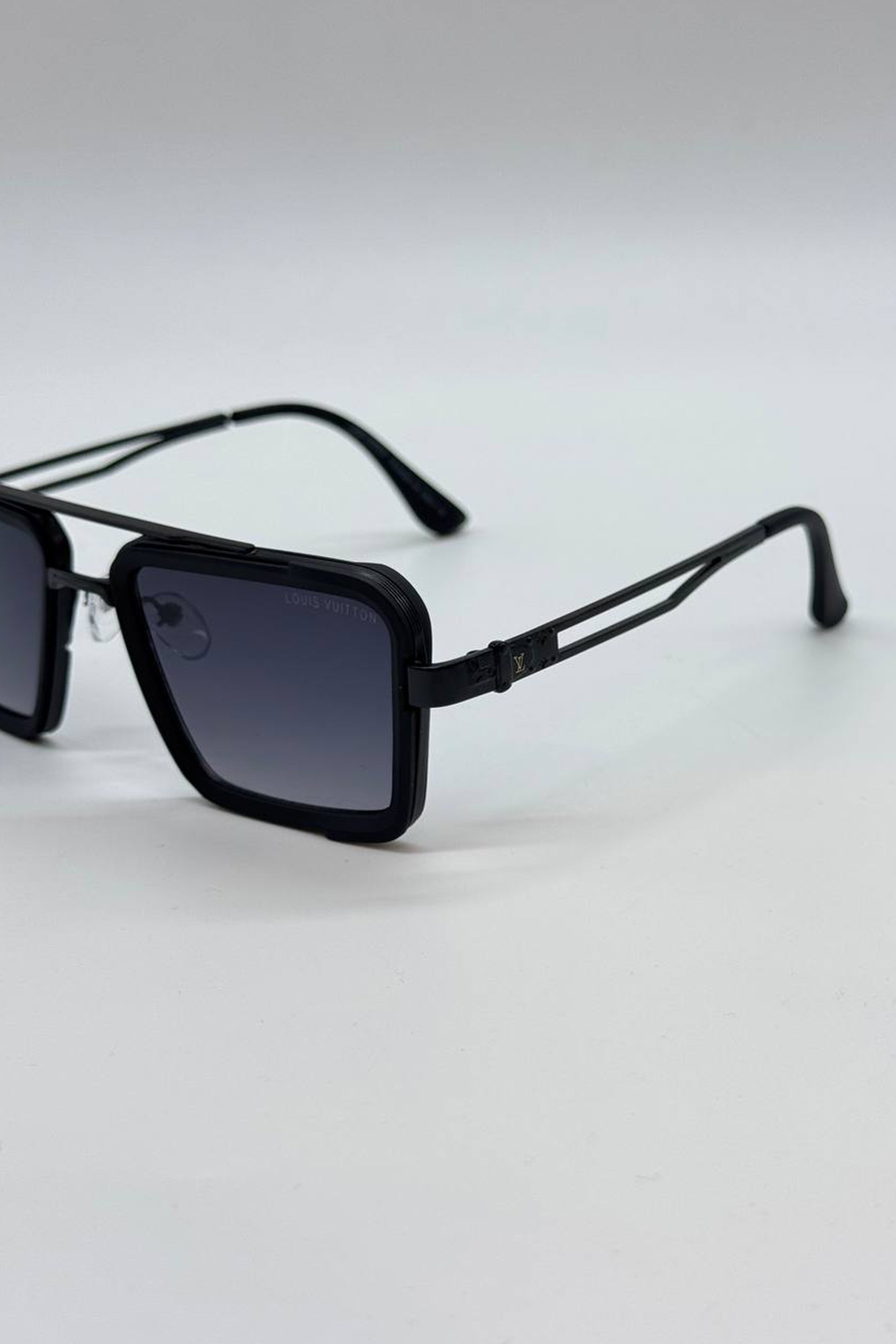 عینک اسپرت کد 952