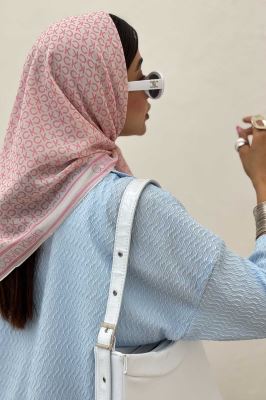 مینی اسکارف طرح CALVIN KLEIN