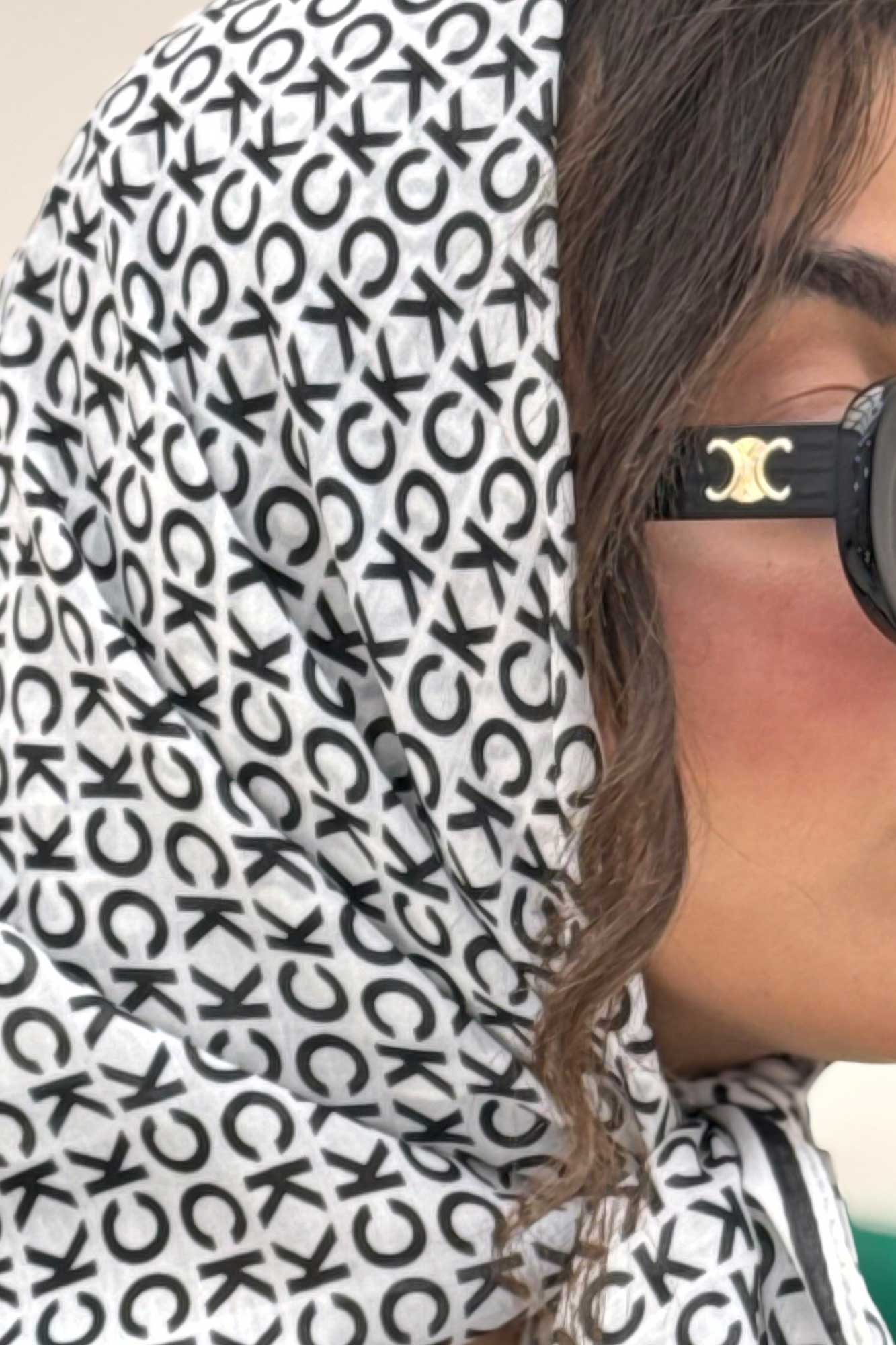 مینی اسکارف طرح CALVIN KLEIN