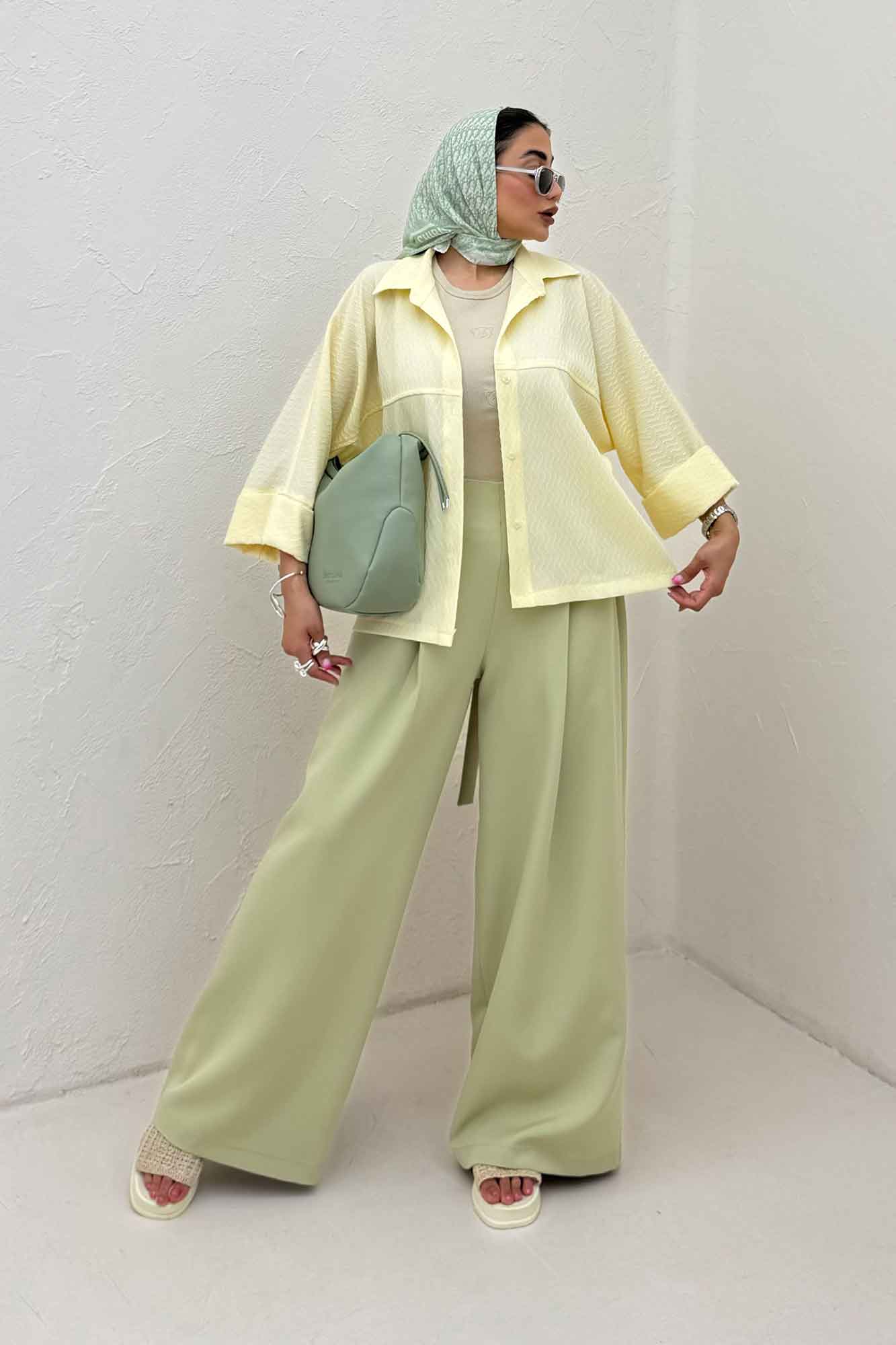 شومیز مانتویی پفکی مچ پهن