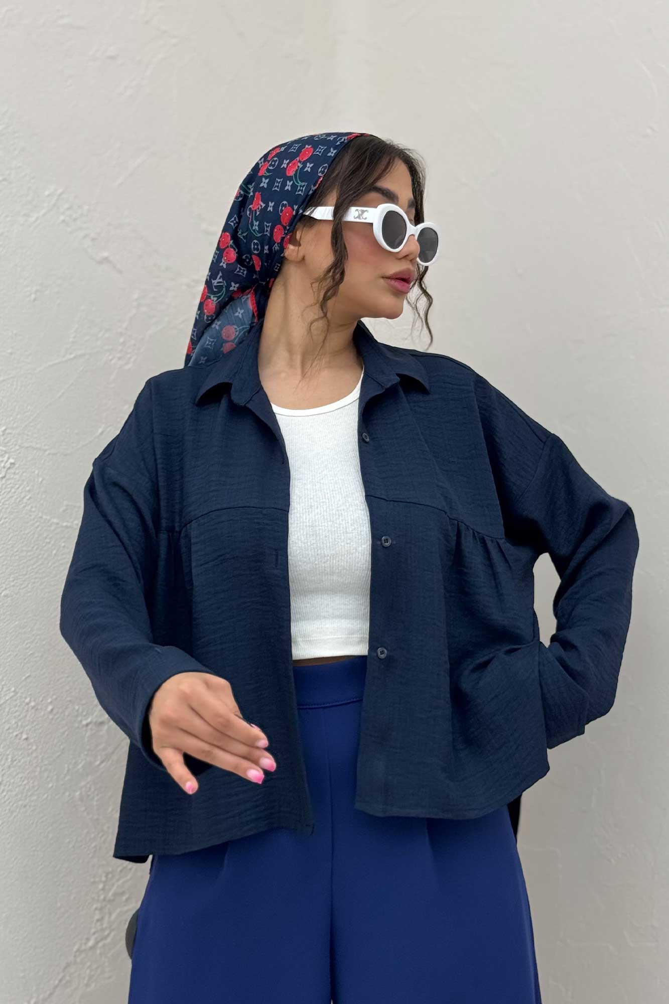 مانتو شانتون پشت بلند بغل دکمه