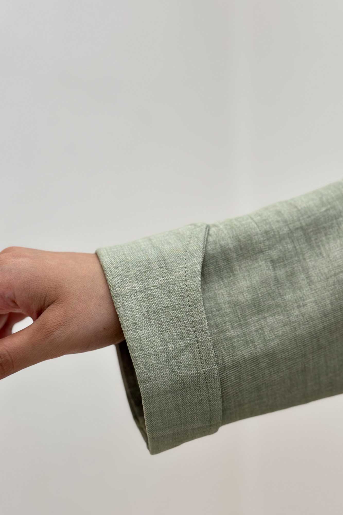 مانتو شانتون پشت بلند بغل دکمه