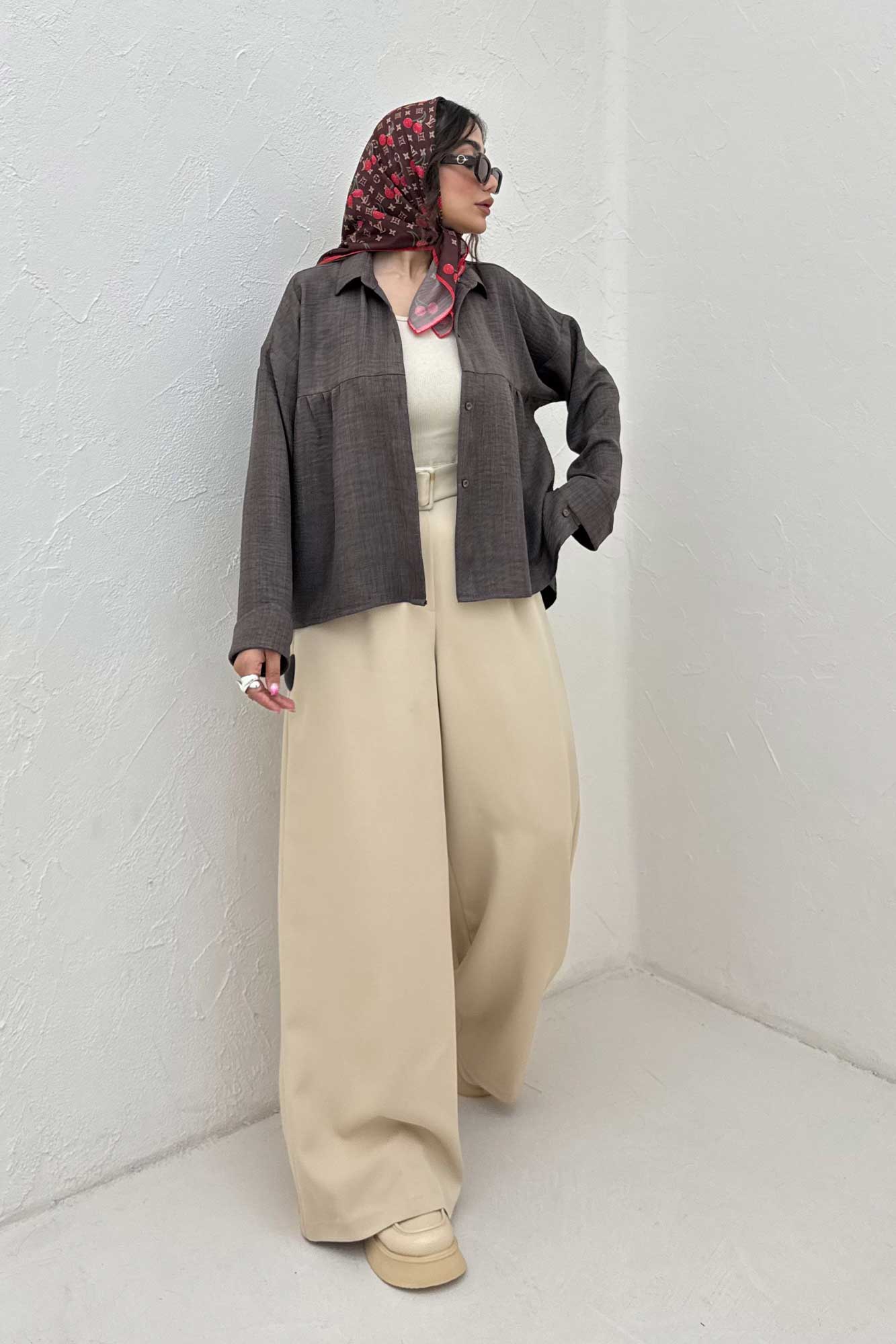 مانتو شانتون پشت بلند بغل دکمه