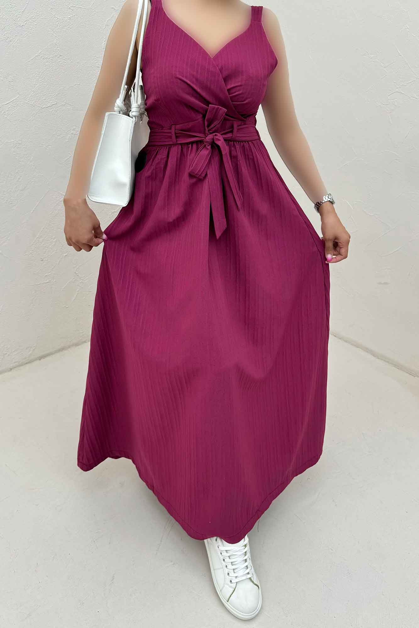 ساحلی بندی پشت کش آیوار