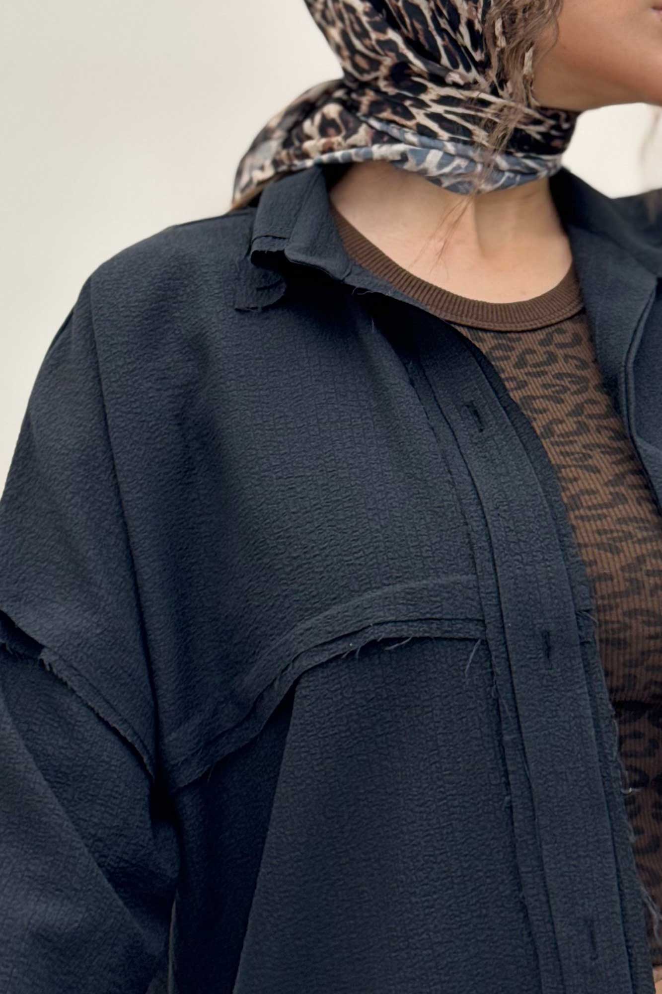 شومیز مانتویی پفکی لبه کات