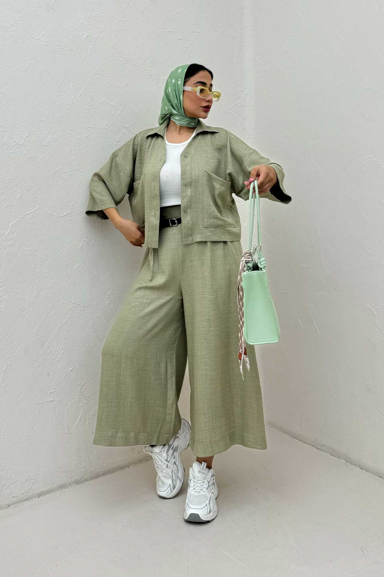 ست کت کراپ و شلوار شانتون آوریل