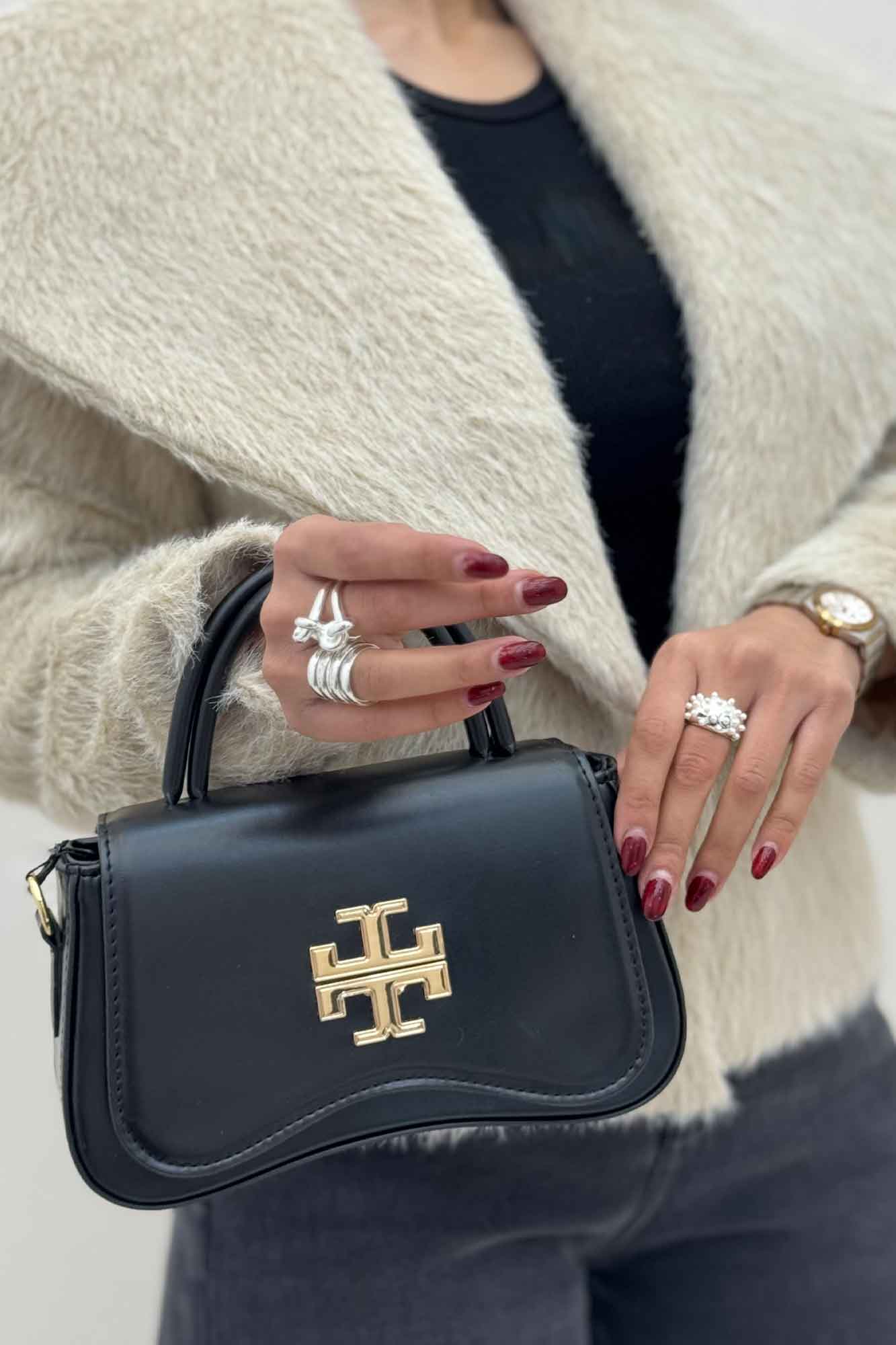 دخترانه افرا 1836