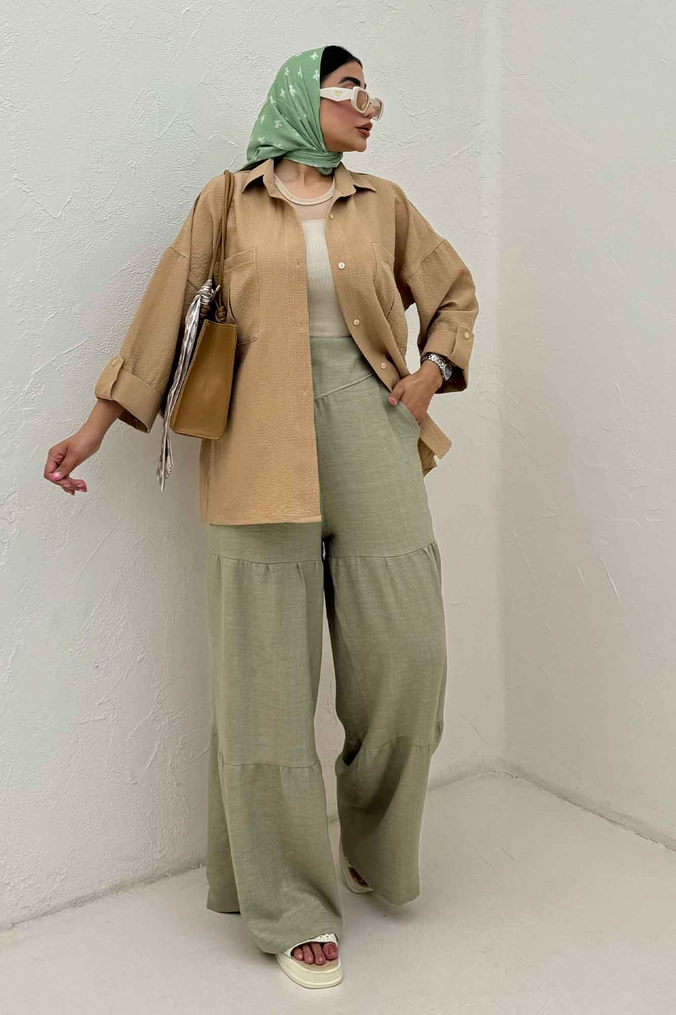 شومیز مانتویی پفکی دو جیب پاکتی