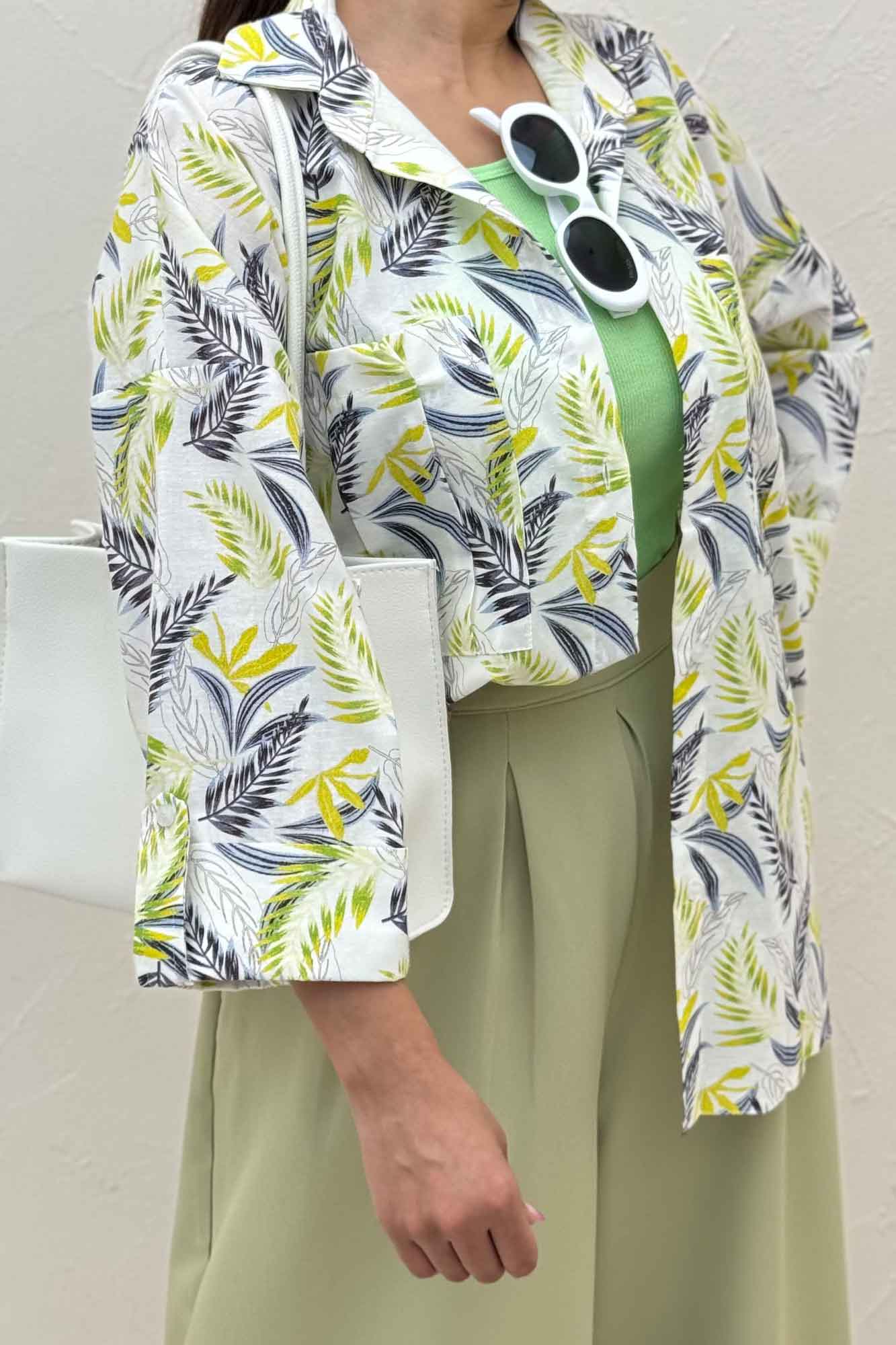 شومیز مانتویی نخی طرح برگ سوزنی