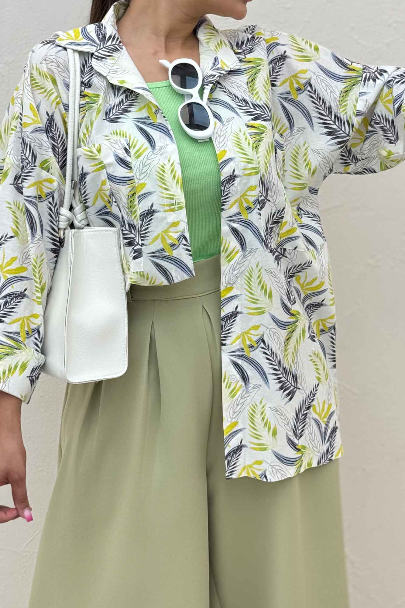 شومیز مانتویی نخی طرح برگ سوزنی