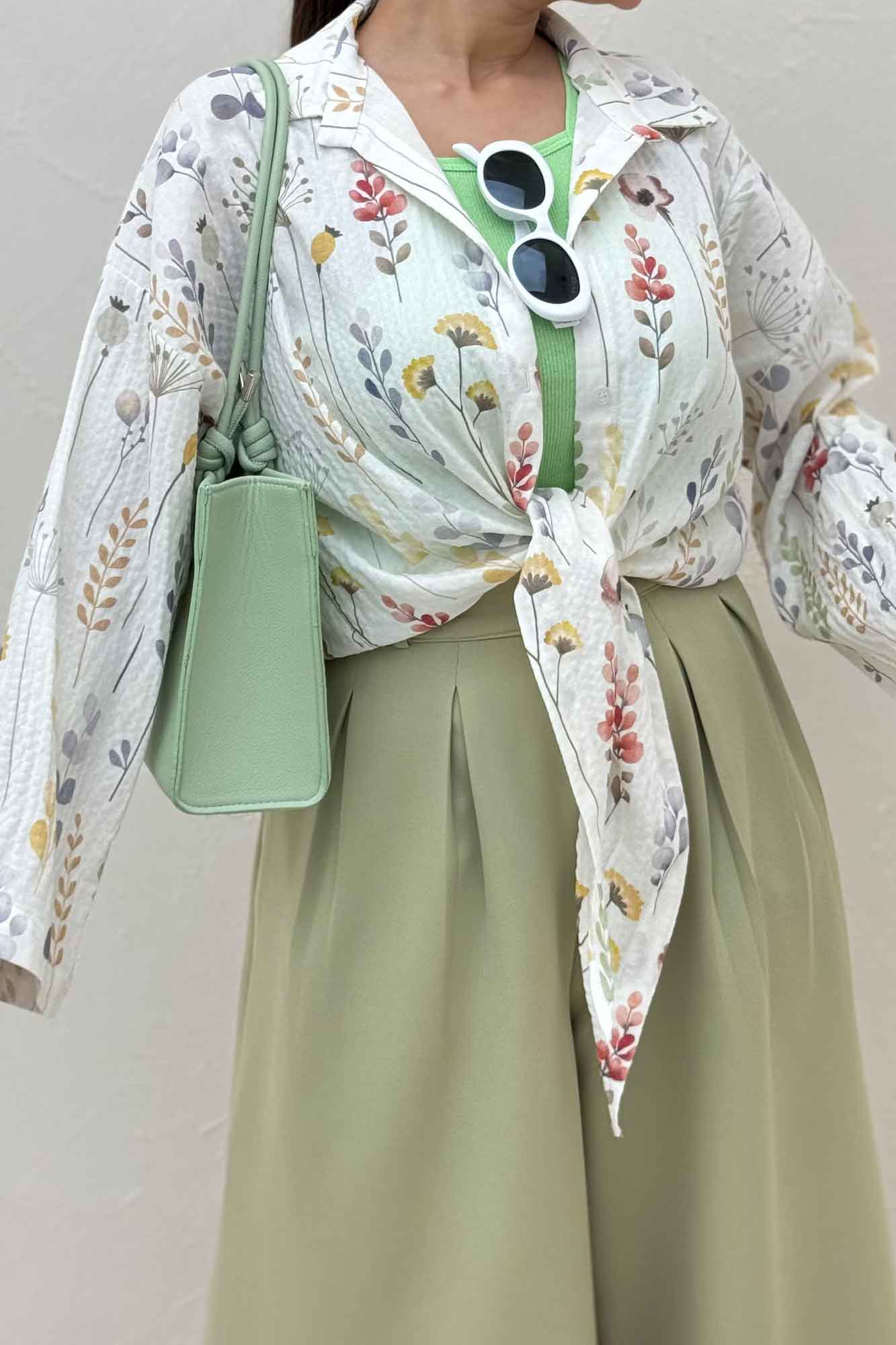 شومیز گره ای نخی طرح قاصدک