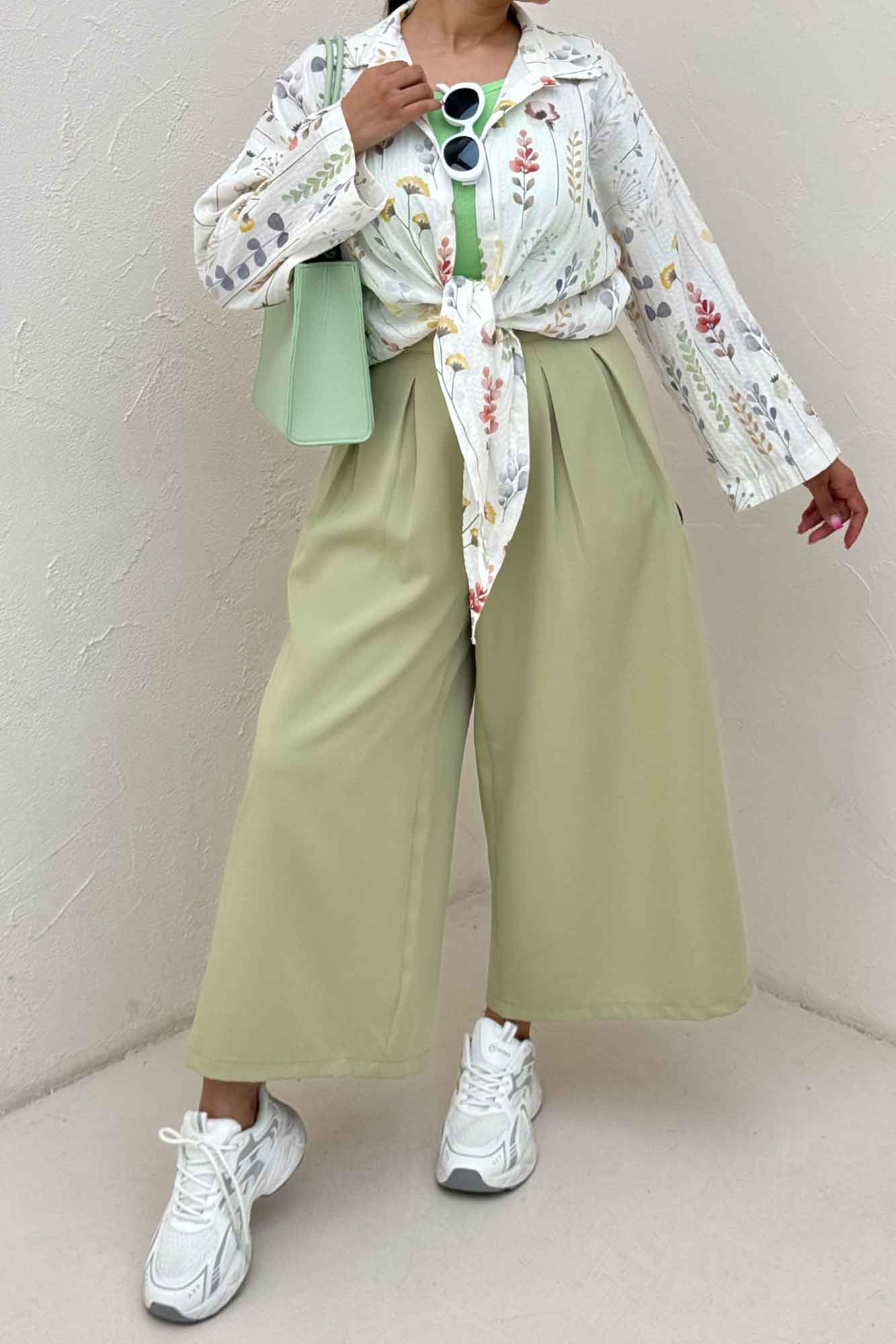 شومیز گره ای نخی طرح قاصدک