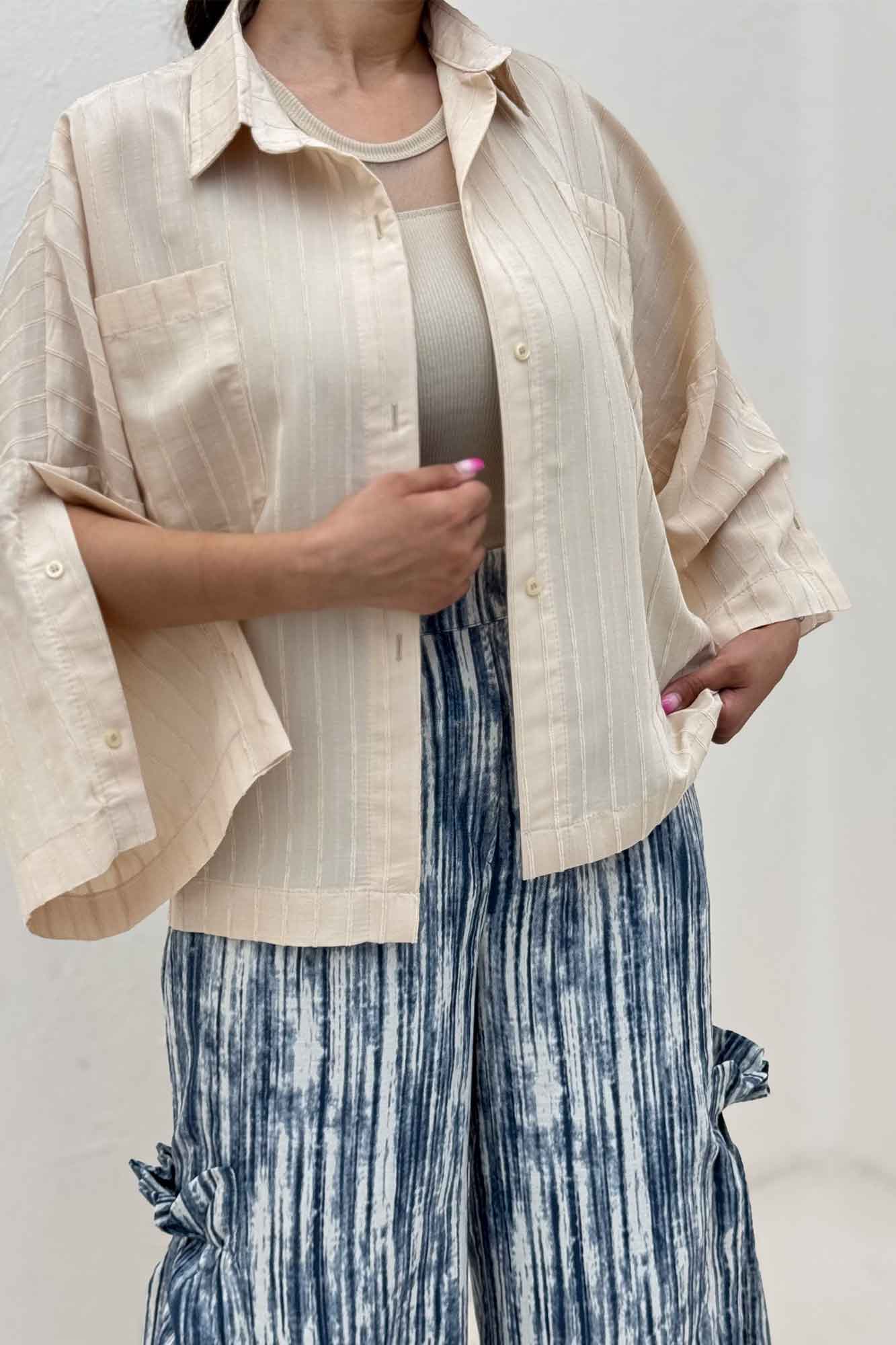 شومیز راه راه استرایپ سر آستین دکمه