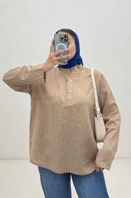 بلوز یقه بلیطی پلوتی تک جیب