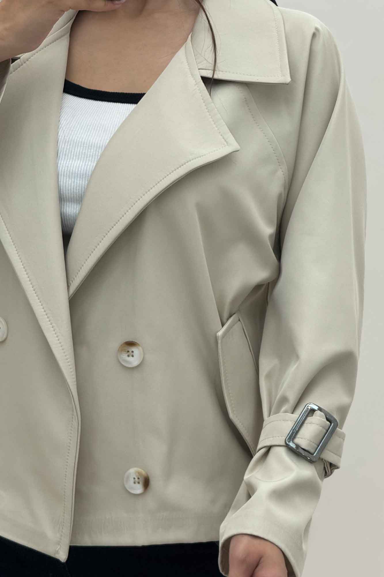 کت سانتانا آستین سگک چهار دکمه